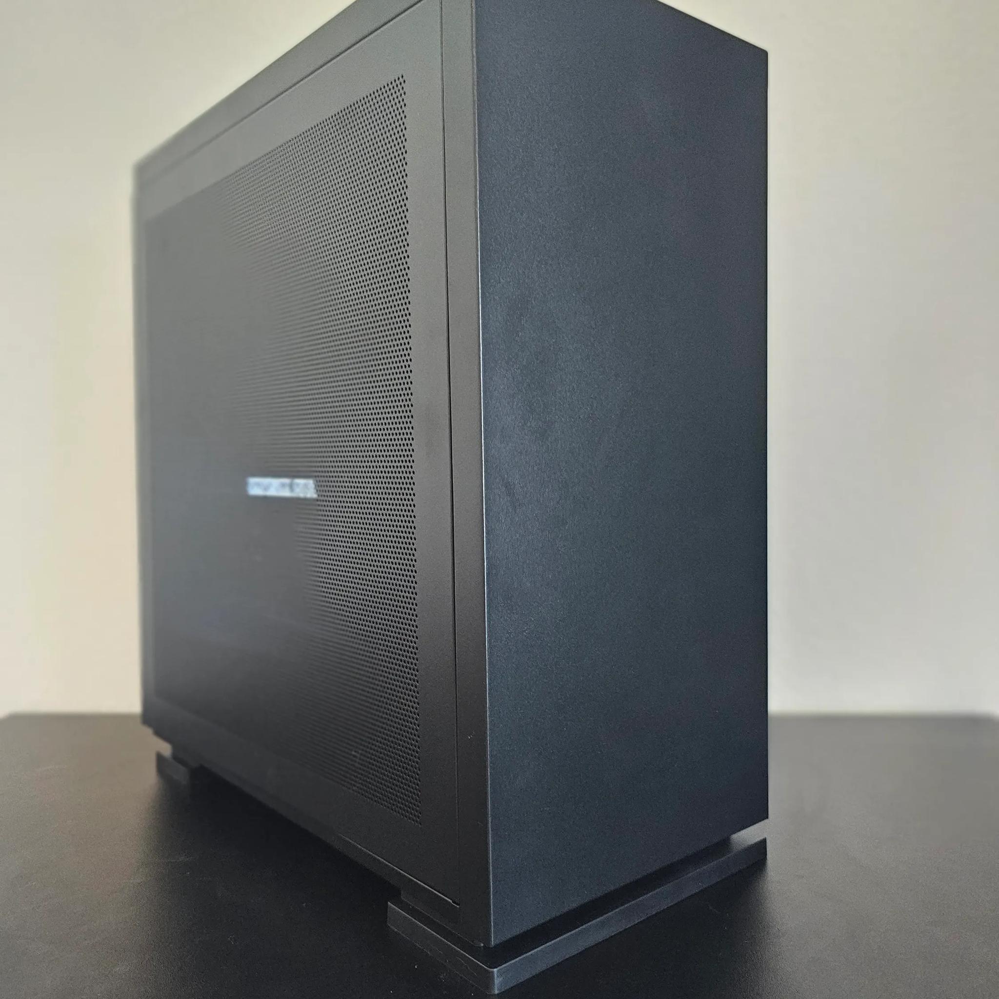 🌪️ Mini Mesh 🌪️ // i7 5930k // RTX 2060 6GB // 16GB DDR4 // 256GB SSD + 2TB HDD