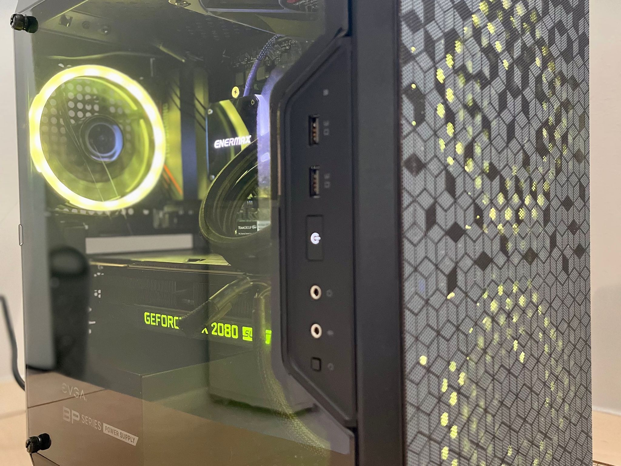 Micro ATX custom built gaming PC 3900X AMD w 2080 Super GPU 