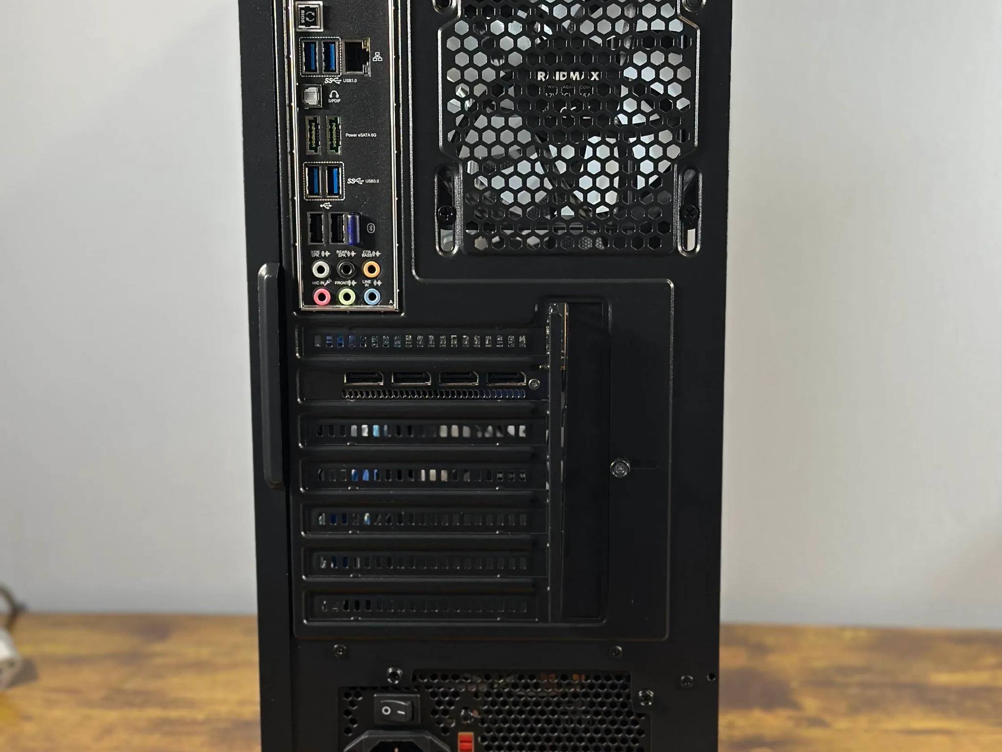 AMD 8GB GPU | Intel i7 3930K | 16GB DDR3 | 256GB SSD + HDD | Windows 10 | WIFI + BT | Gaming PC
