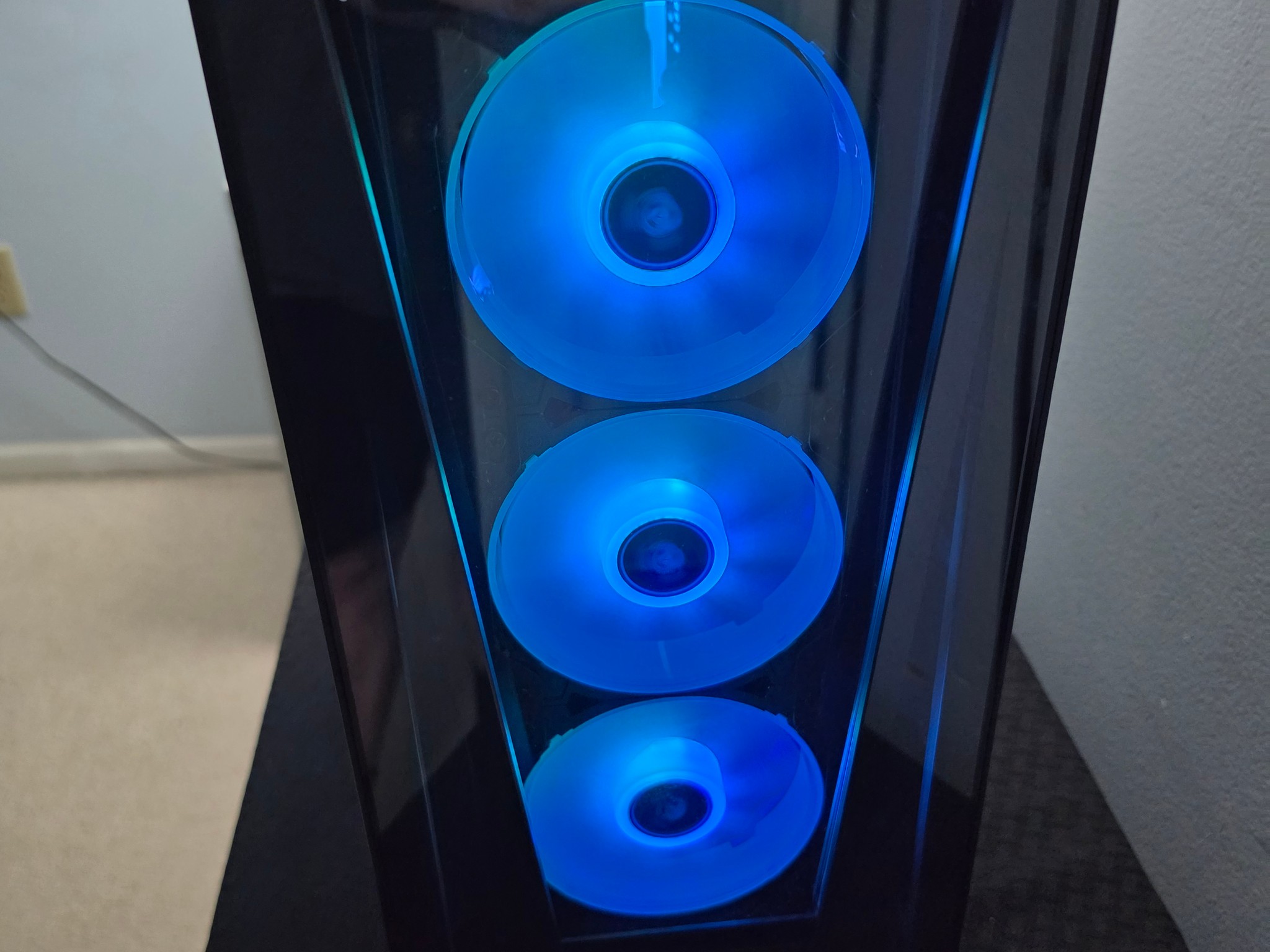 Gaming PC RX 9070 GRE-Intel Core I7-11700k-32GB DDR4 3600-1 TB NVME