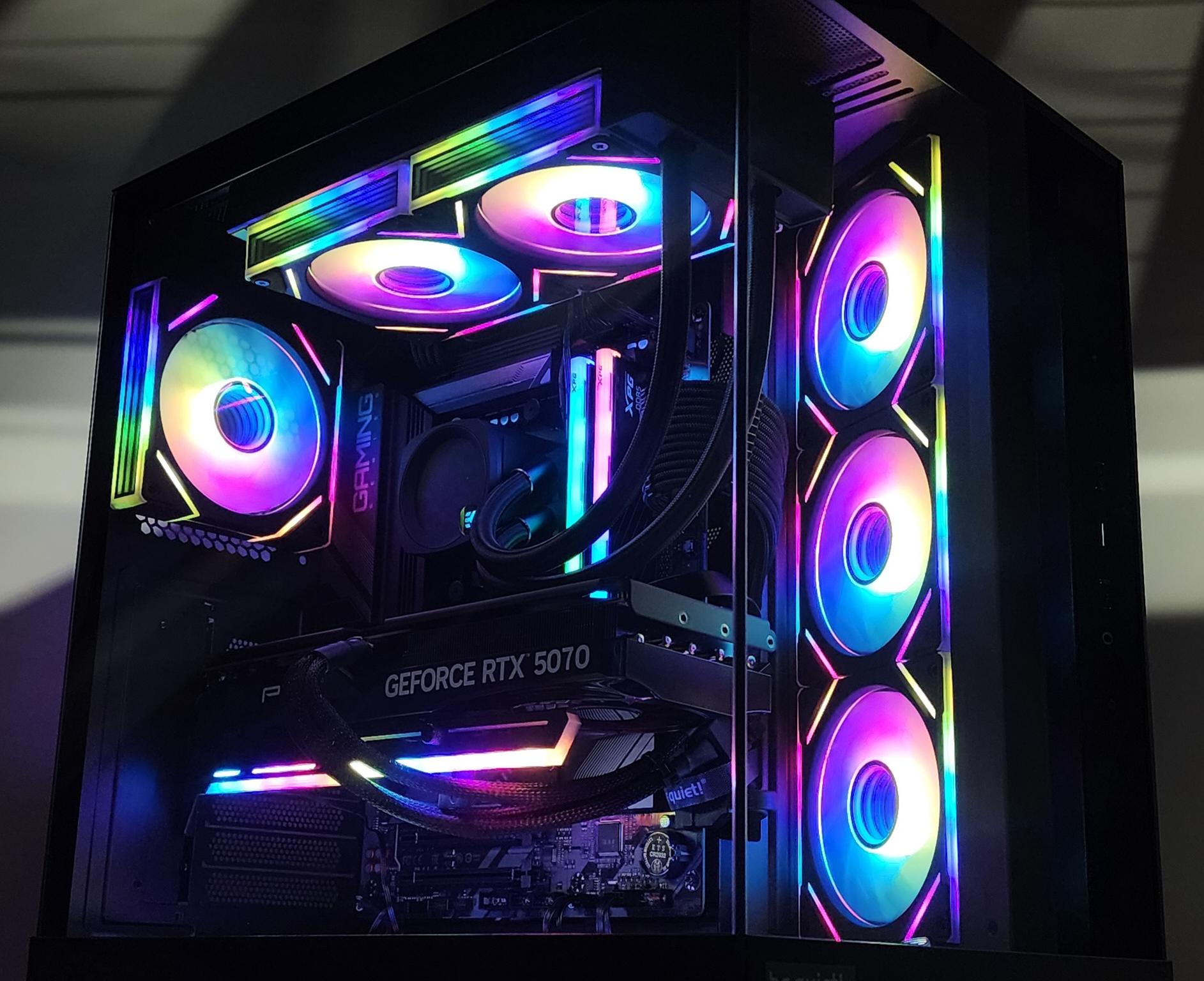 Gaming PC Ryzen 7 7700 32GB RAM 1TB SSD RTX 5070 12GB Windows 11 Computer
