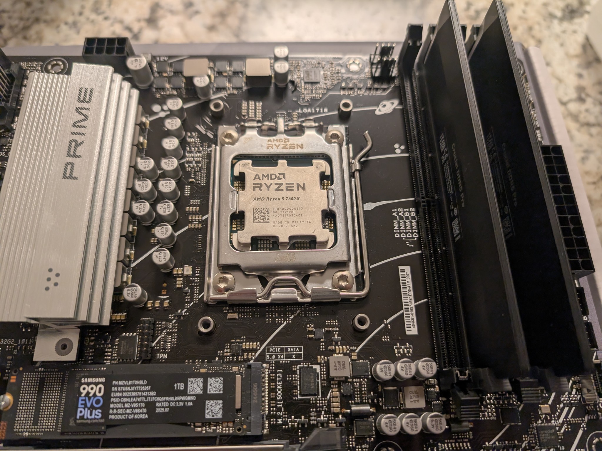 Ryzen 5 7600X | Asus Prime B650M | 32GB DDR5 6000 RAM| 1.5TB NVME SSD's