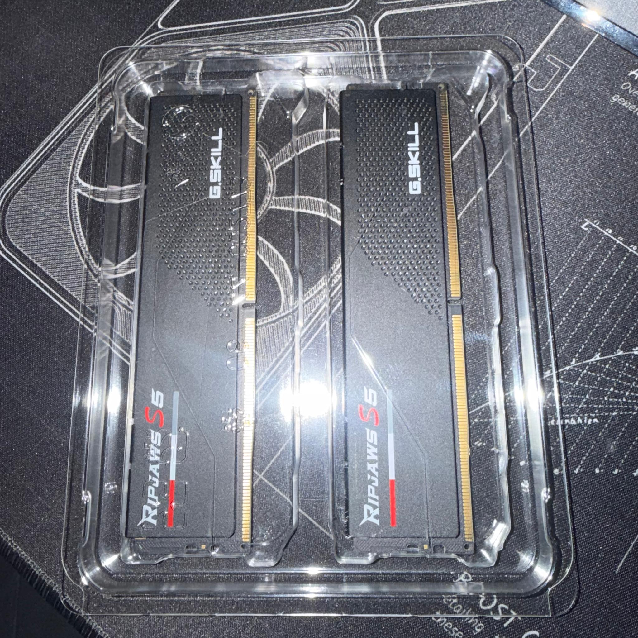 Gskill Ripjaws 6000 32GBs