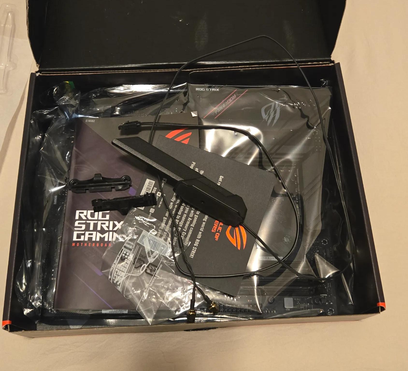 ASUS ROG STRIX B550F Wifi 2 Motherboard. AM4, DDR4, PCIE 4.0, Dual M.2 slots, RGB, Wifi 6e