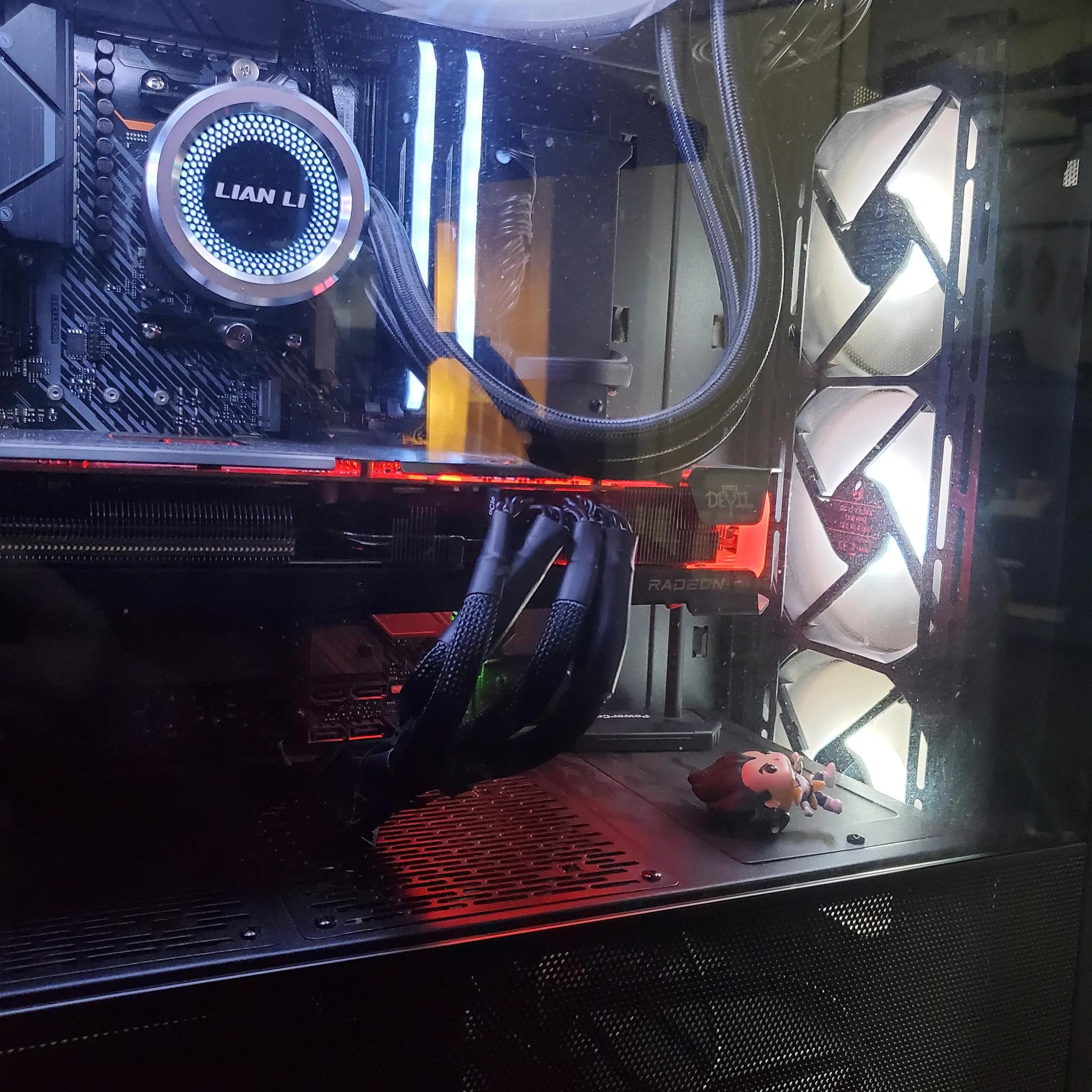 AMD 5800X, RED DEVIL RX6750XT 12G, 1TB, 32G CORSAIR VENGEANCE, TUF GAMING X570-PLUS WIFI, LIAN LI