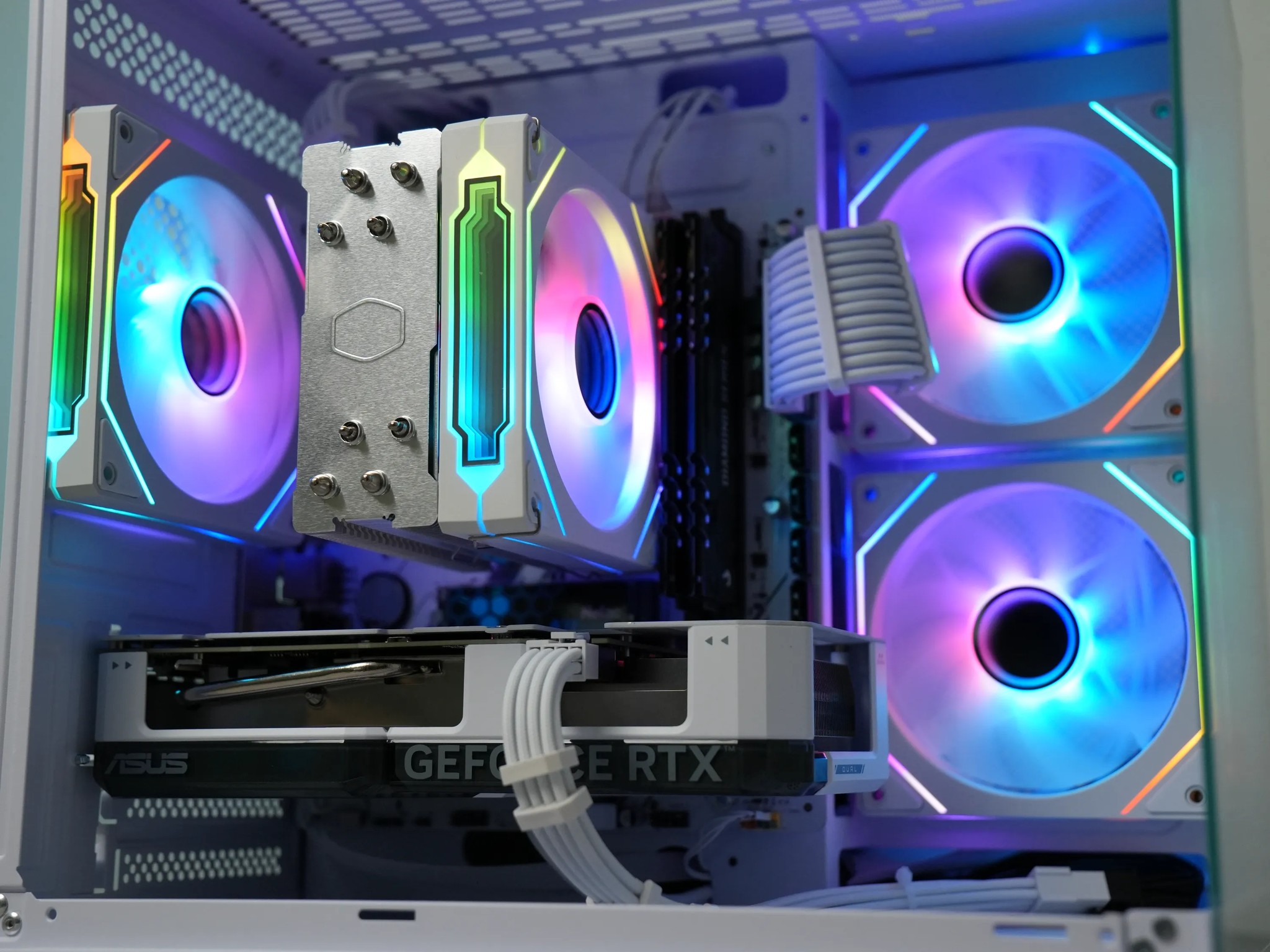 Gaming PC | RTX 4060 | RYZEN 7 | 32GB RAM |