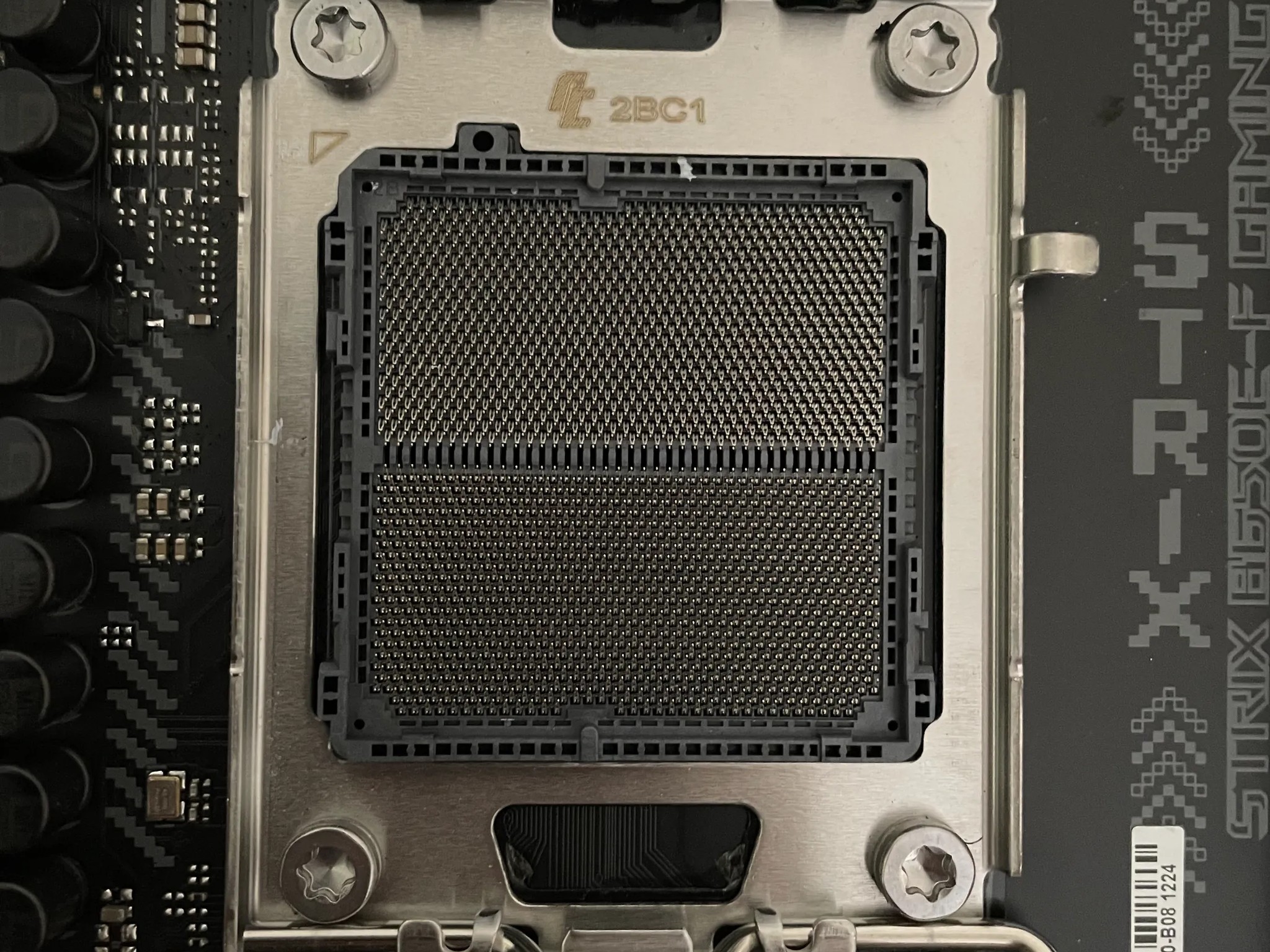 ASUS ROG STRIX B650E-F GAMING WIFI AM5 ATX Motherboard
