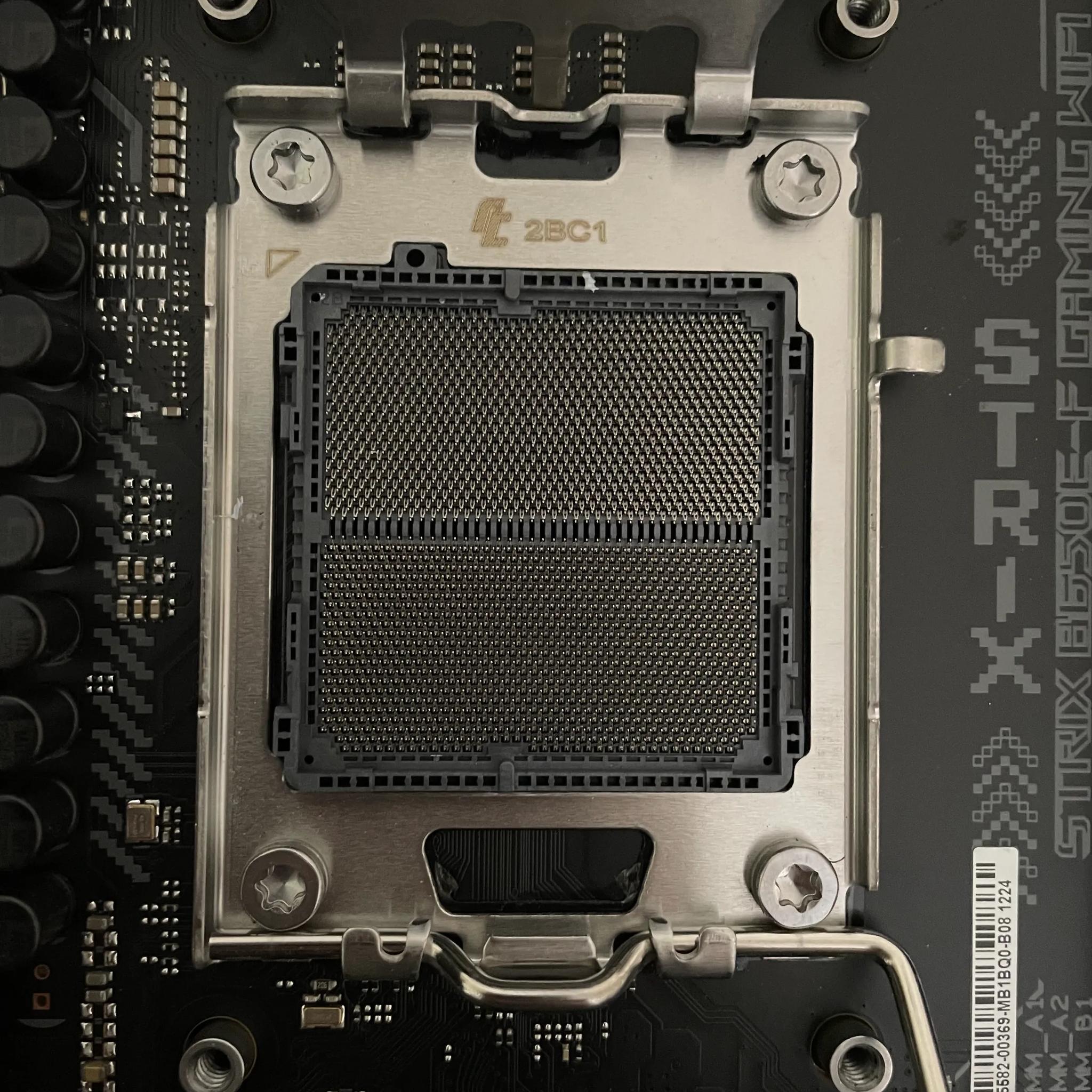 ASUS ROG STRIX B650E-F GAMING WIFI AM5 ATX Motherboard