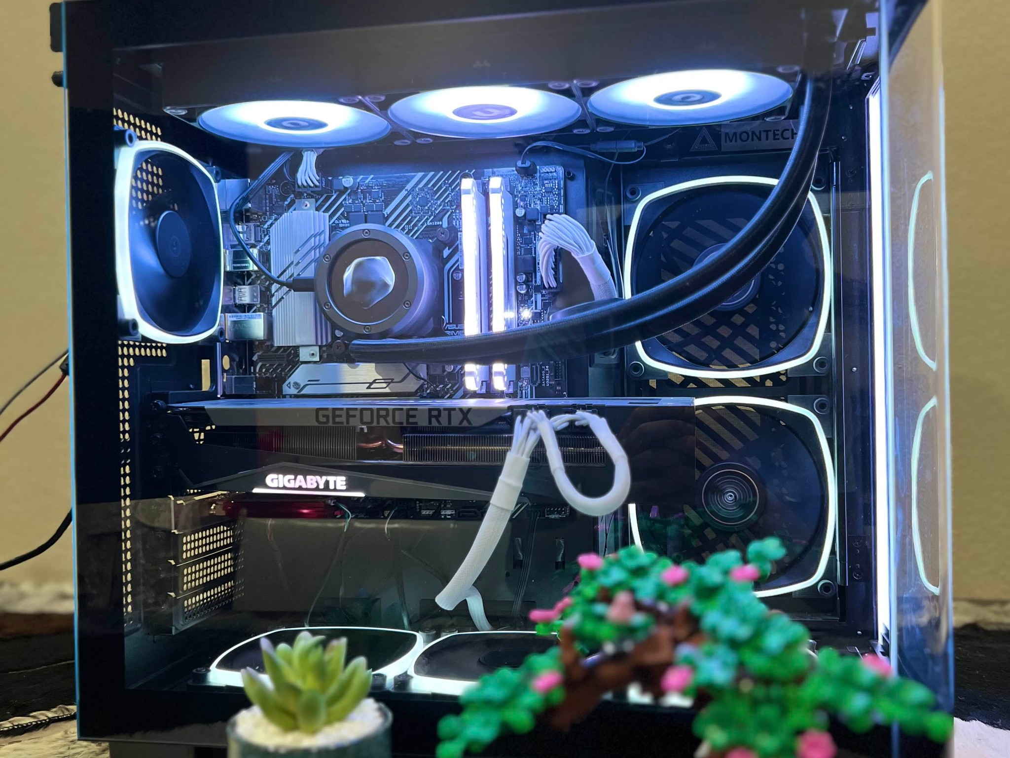Gigabyte RTX 3070 Ti i7‑11700KF Gaming PC | Excellent Condition | 1TB NVMe | 850W | LCD AIO