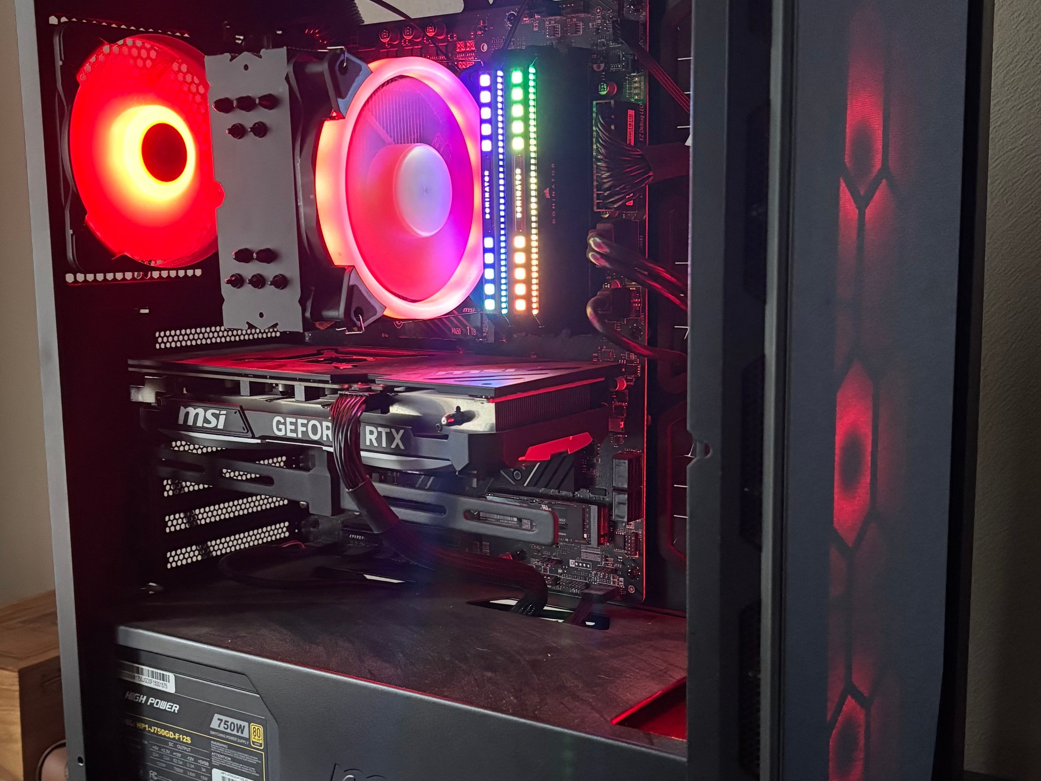 GeForce RTX 4070 Super Custom Gaming PC - Core i7-14700, 32GB RAM, 2TB NVMe SSD