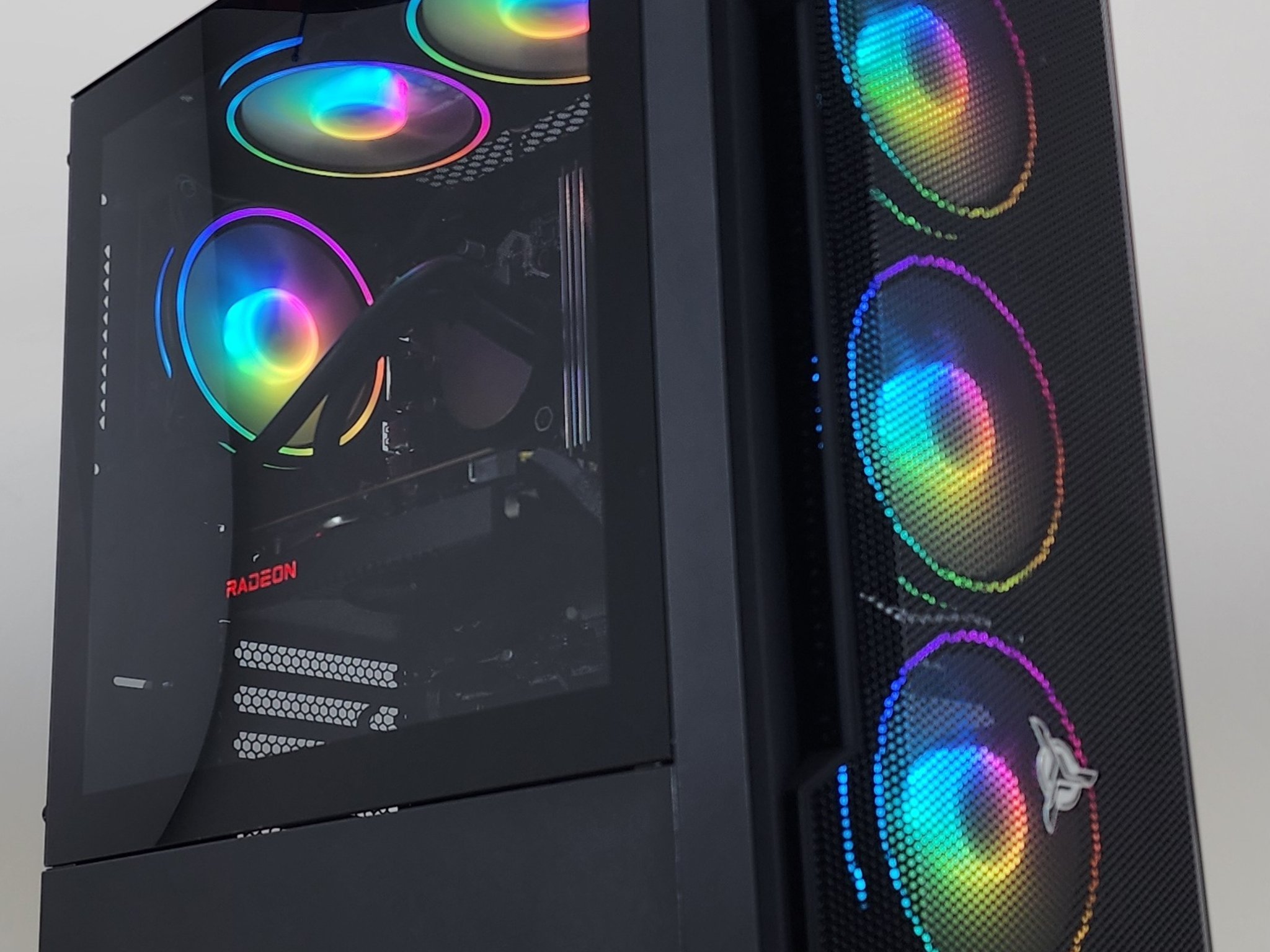Gaming PC i5-10400 16GB RAM 1TB SSD RX 6500 XT 8GB Windows 11 Computer