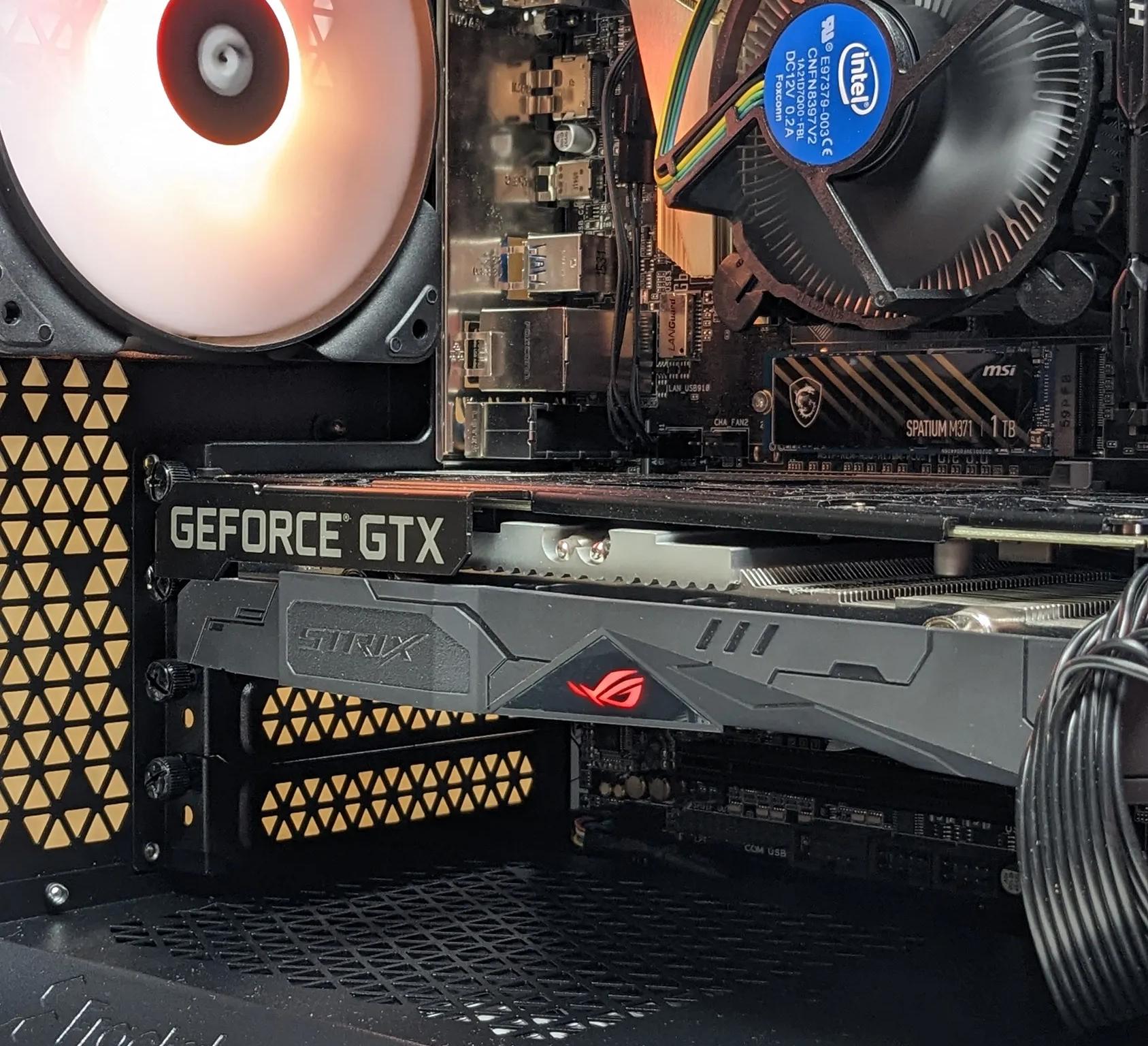Intel i5-6400 & GTX 1650 Super - RGB Case & WiFi