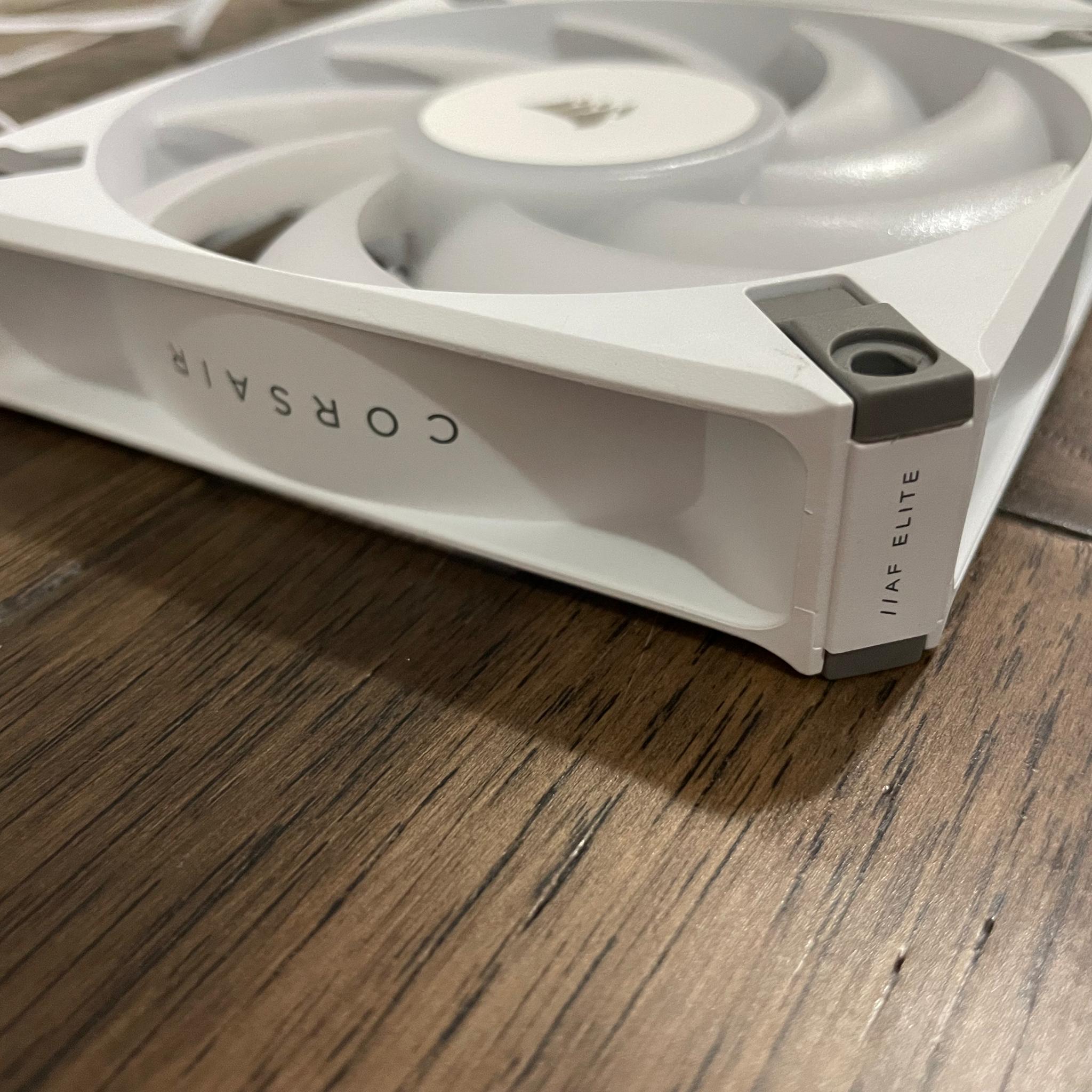 Corsair AF120 RGB fans 3-Pack