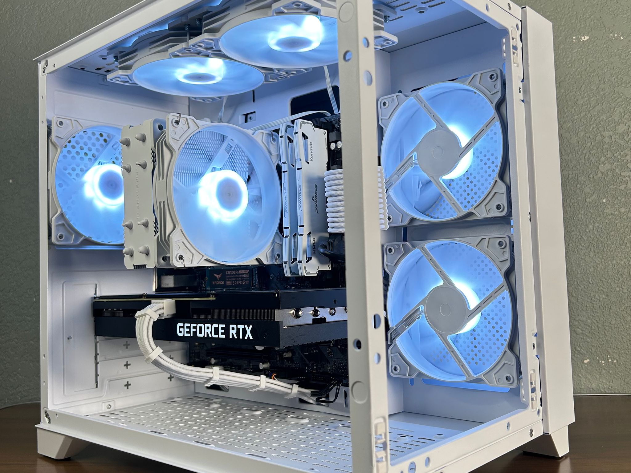 RTX 3070 | Ryzen 7 5700G | 1TB Gen4 NVME | 16GB 3200MHz