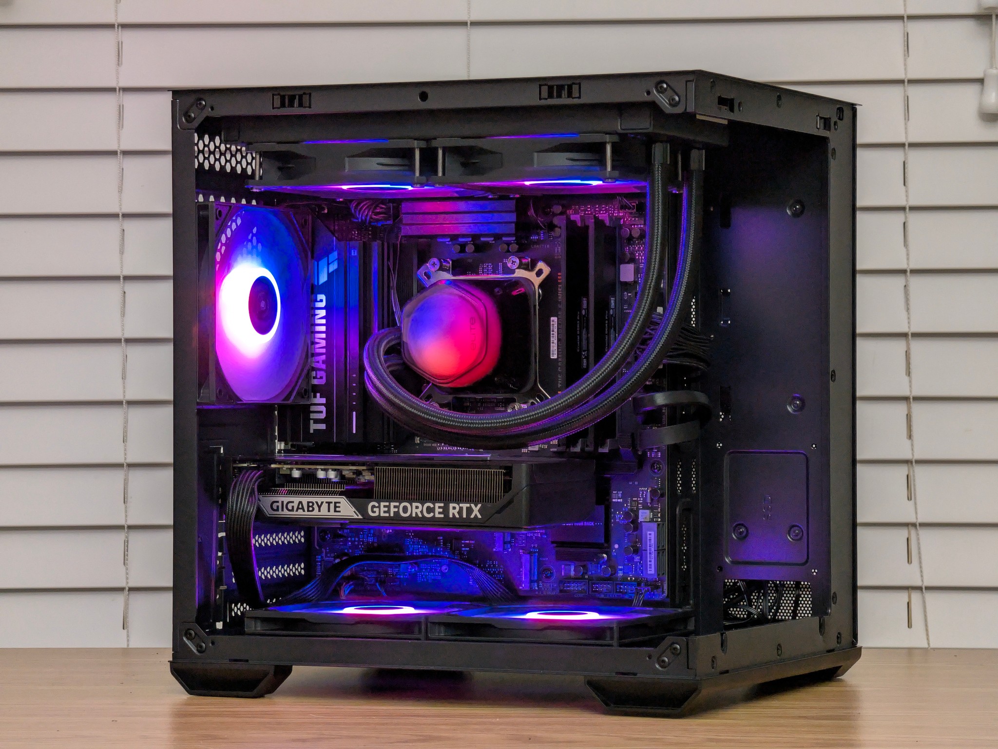 🌈🖤Ryzen 5 9600x | RTX 5060 Ti | 32GB DDR5 | Gaming PC🖤🌈