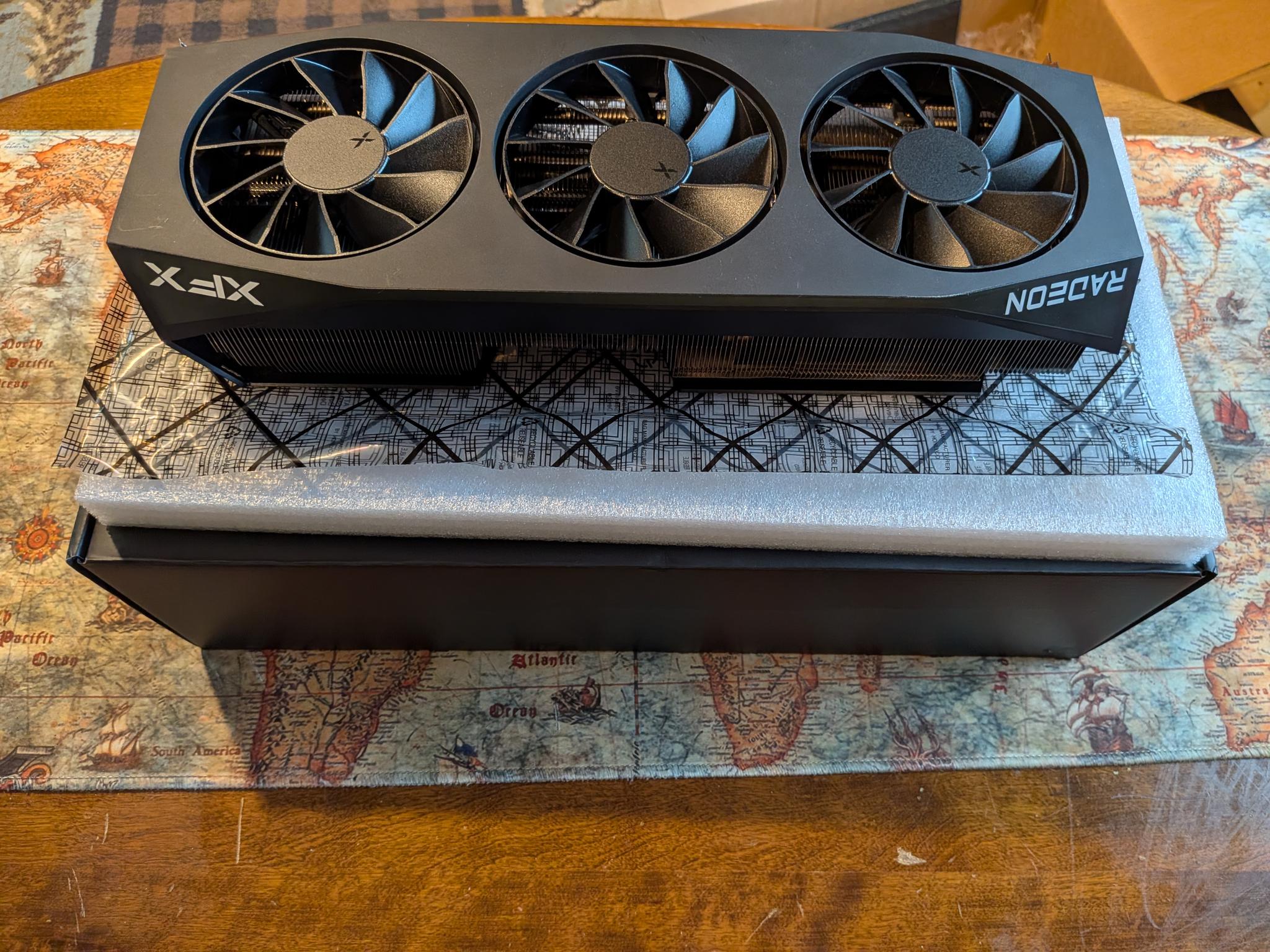 AMD Radeon RX 9070 XT - Image 4