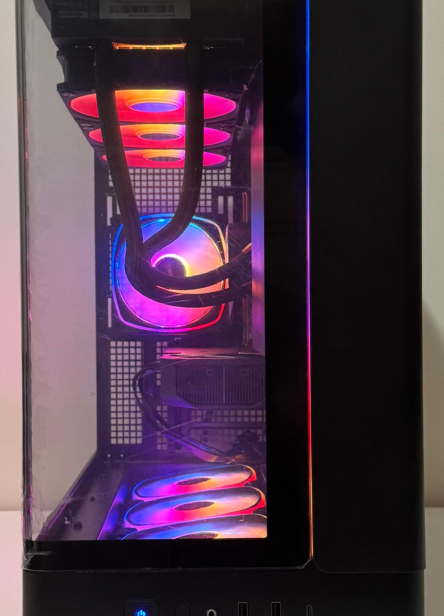 AMD Ryzen 7 7800X3D 32GB DDR5 RAM GeForce RTX 5060 Ti 1TB Gen5 NVMe SSD 850W Gold Gaming PC