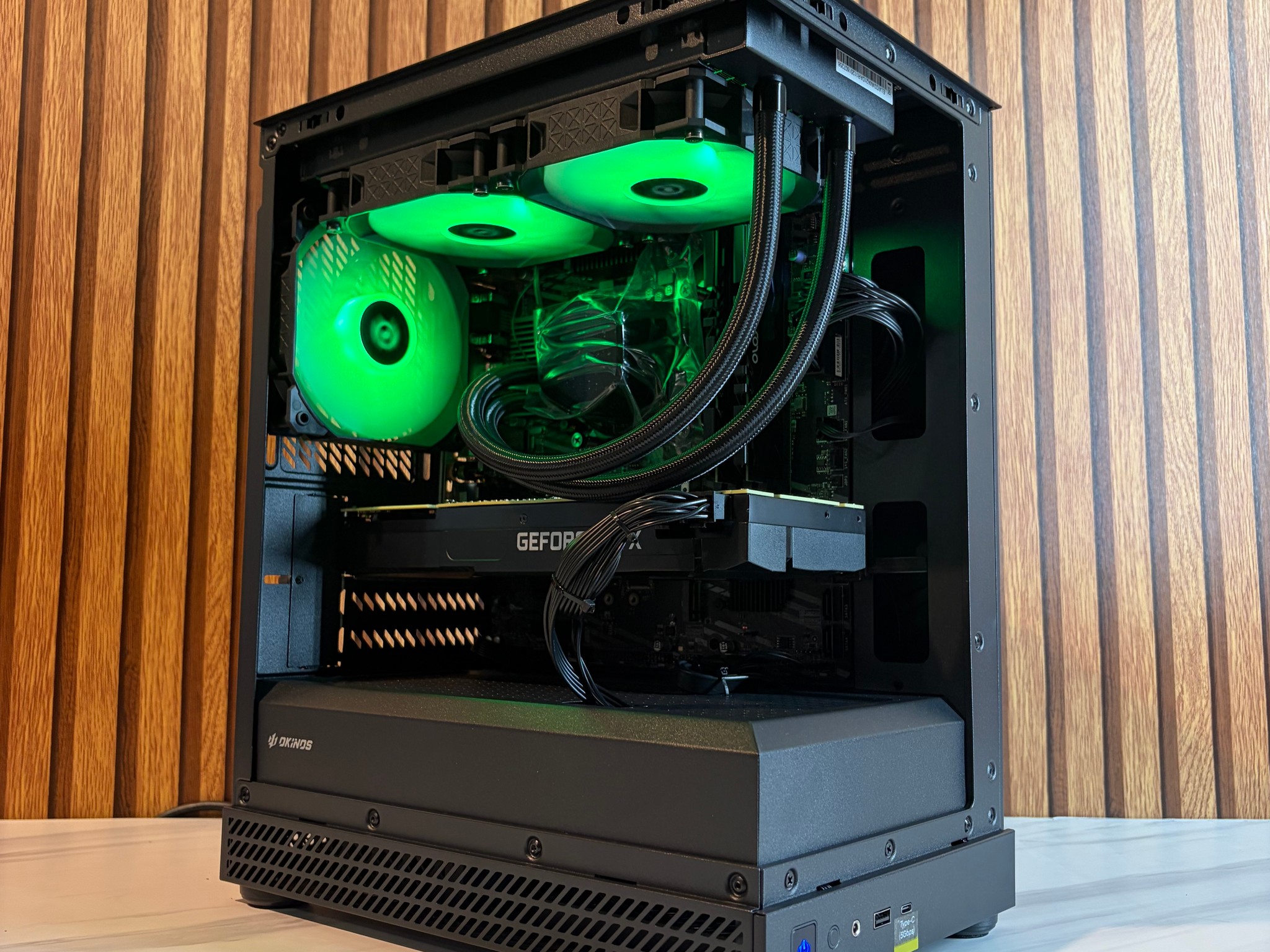 RTX 2080 | I7 10700 | 500GB SSD| 16GB DDR4 | 650W | 240MM