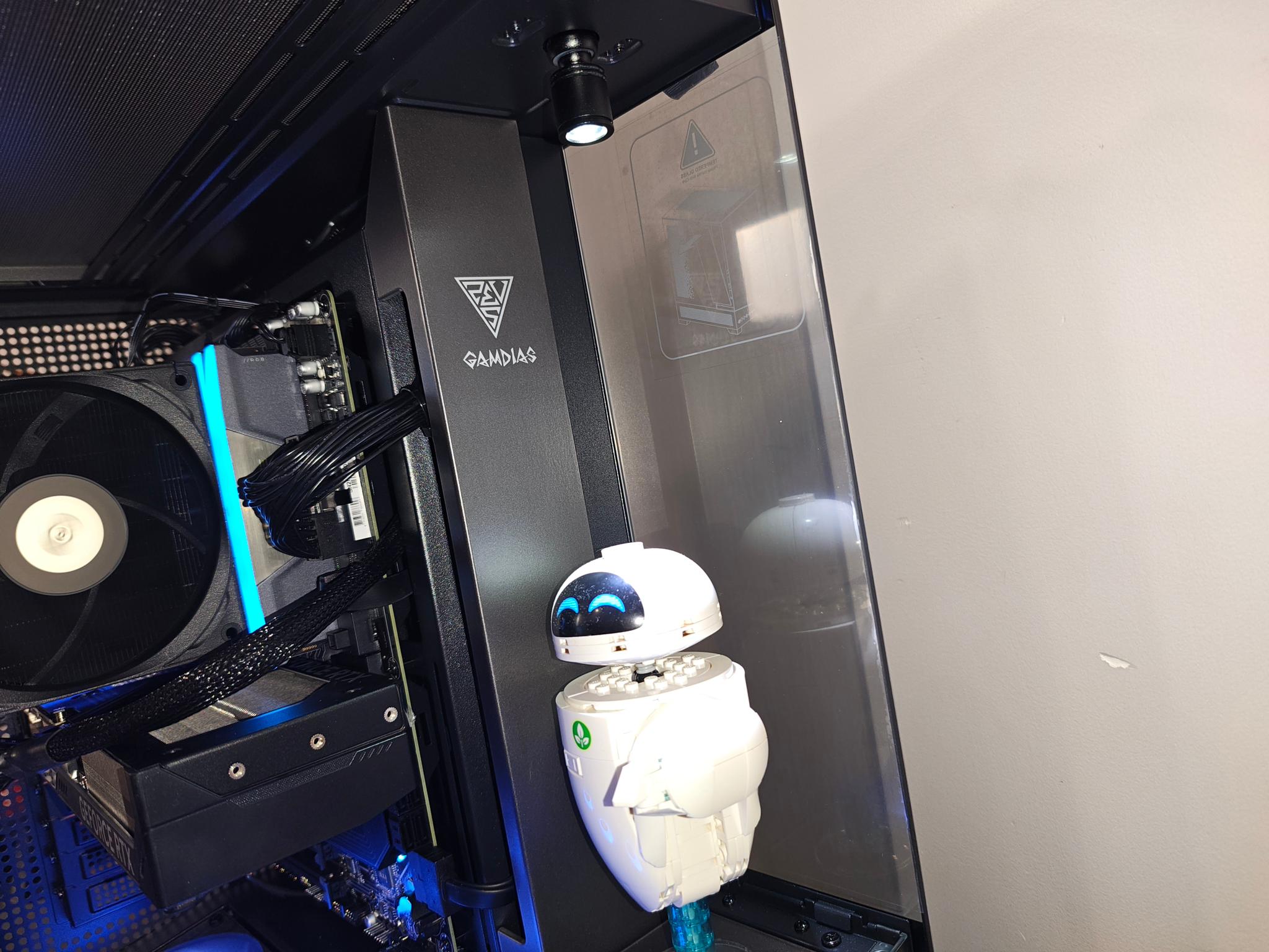 THE STAGE, custom 4k high end RTX 5070 Gaming pc with 32 gb of ddr5 ram!