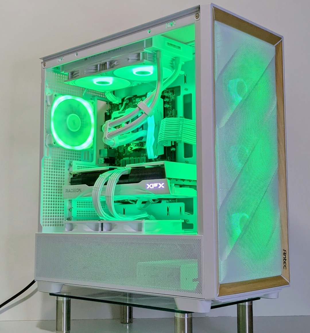 ALL WHITE build w/ Birch🪵)🤍Ryzen 7 7700X🤍RX 9070🤍32GB DDR5 RAM