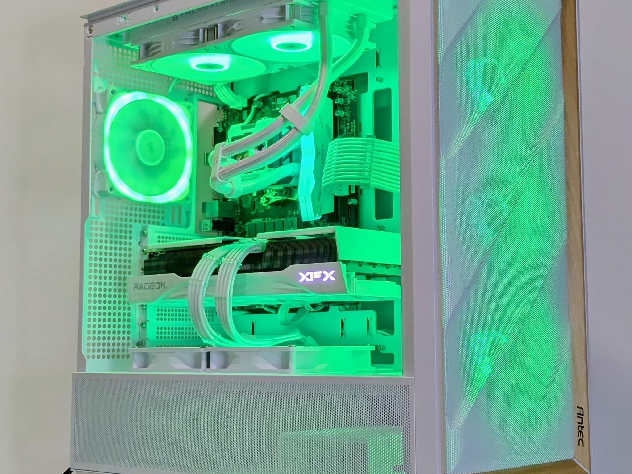 (ALL WHITE build w/ Birch🪵)🤍Ryzen 7 7700X🤍RX 9070🤍32GB DDR5 RAM🤍2TB NVMe🤍Windows 11 Pro 🪵🧊👑