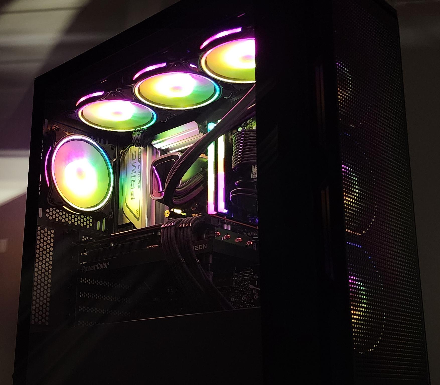 Gaming PC Ryzen 9 7900X 32GB RAM 1TB SSD RX 7800 XT 16GB Windows 11 Computer