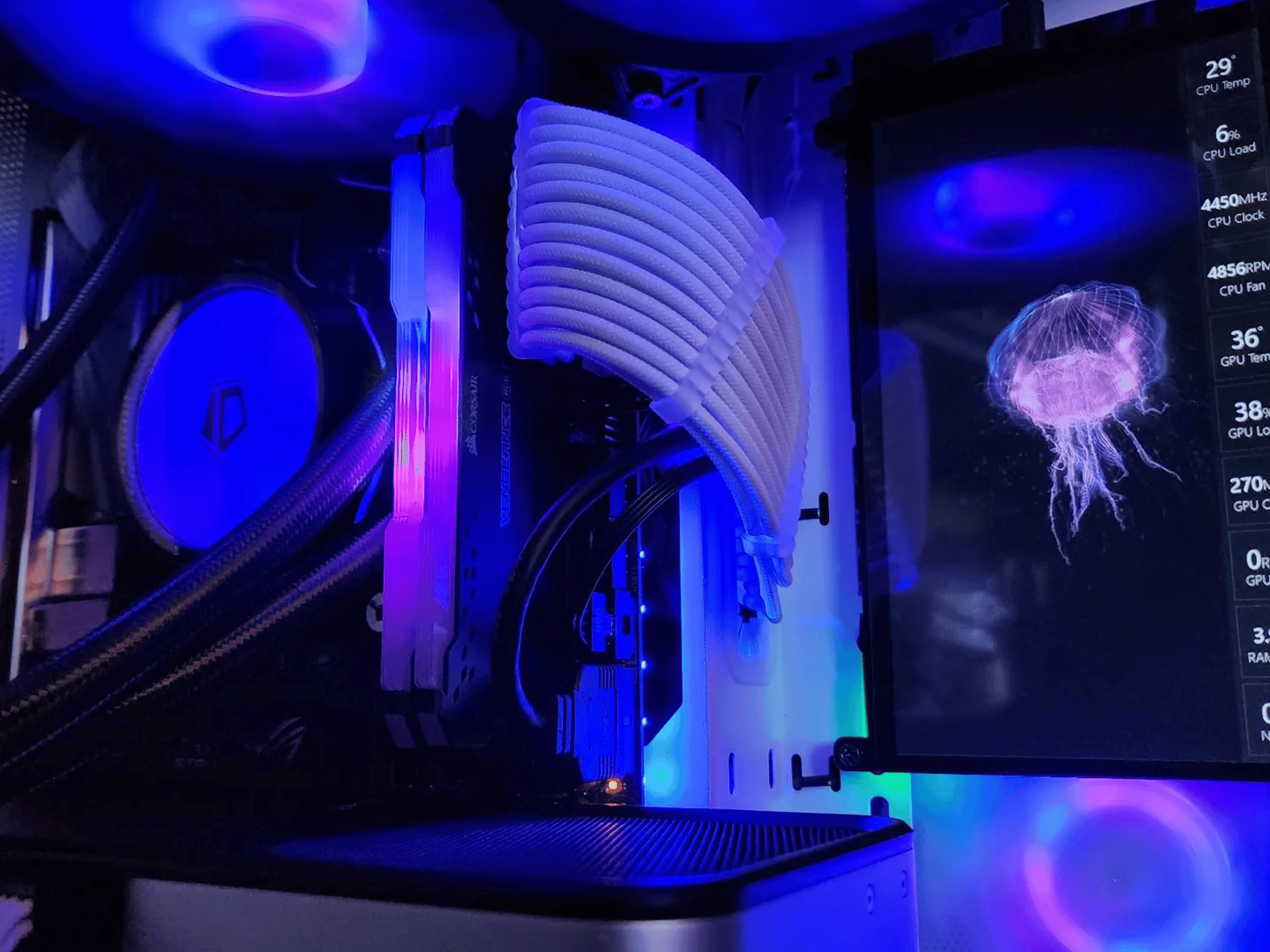💙👾💙 Nvidia GeForce RTX 3060 Ti // AMD Ryzen 5 5600G // Corsair Vengeance 16GB 3200MHz