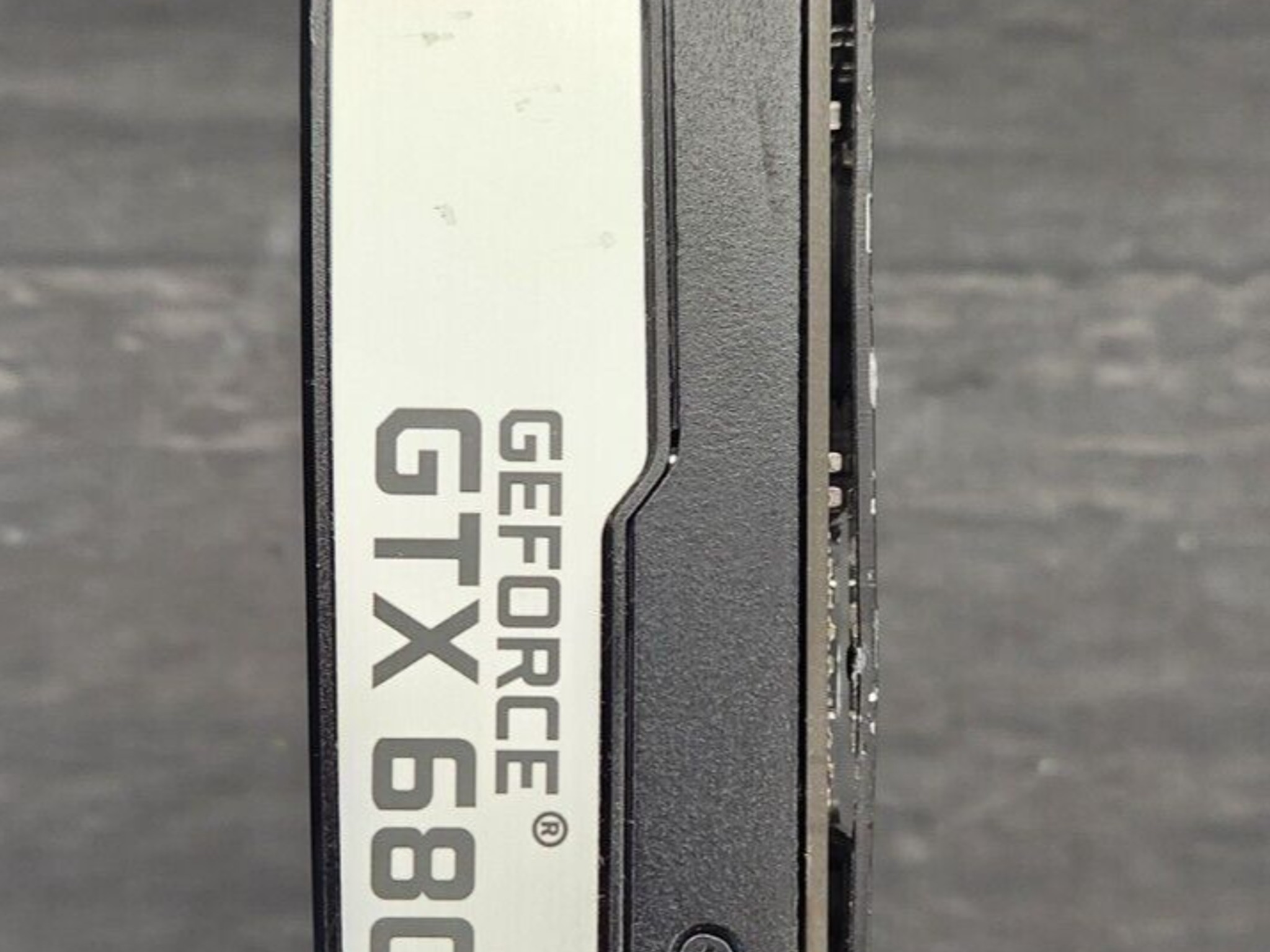 EVGA GeForce GTX 680 2GB GDDR5 Graphics Card - DVI, DisplayPort, HDMI