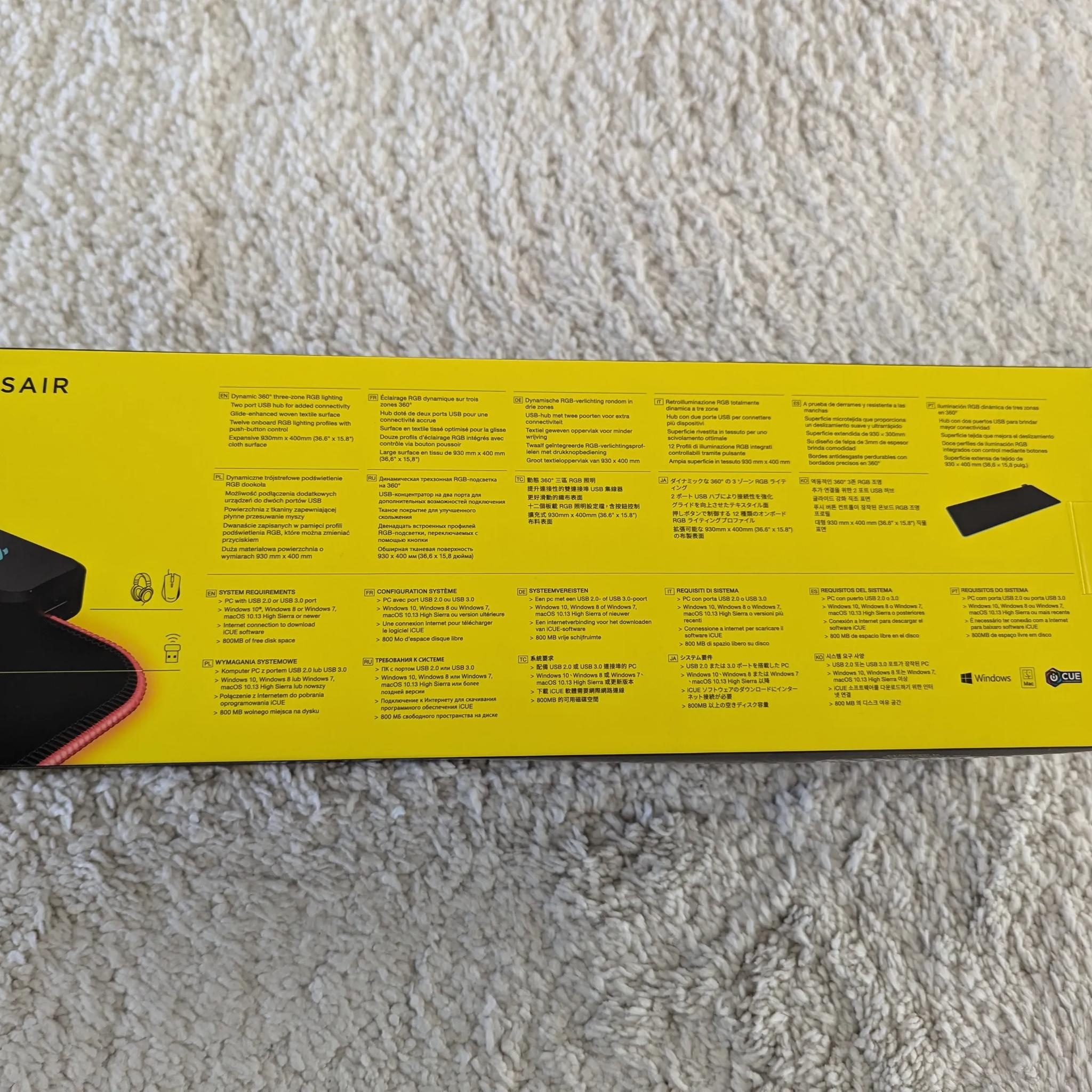 Corsair MM700 RGB Extended Gaming Mouse Pad