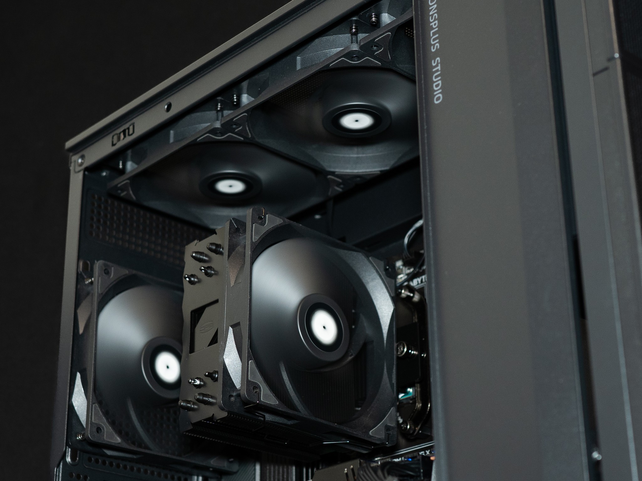 Gaming PC | RX 5700XT 8GB  | RYZEN 5 5500 | 16GB DDR4 RAM | 1TB SSD