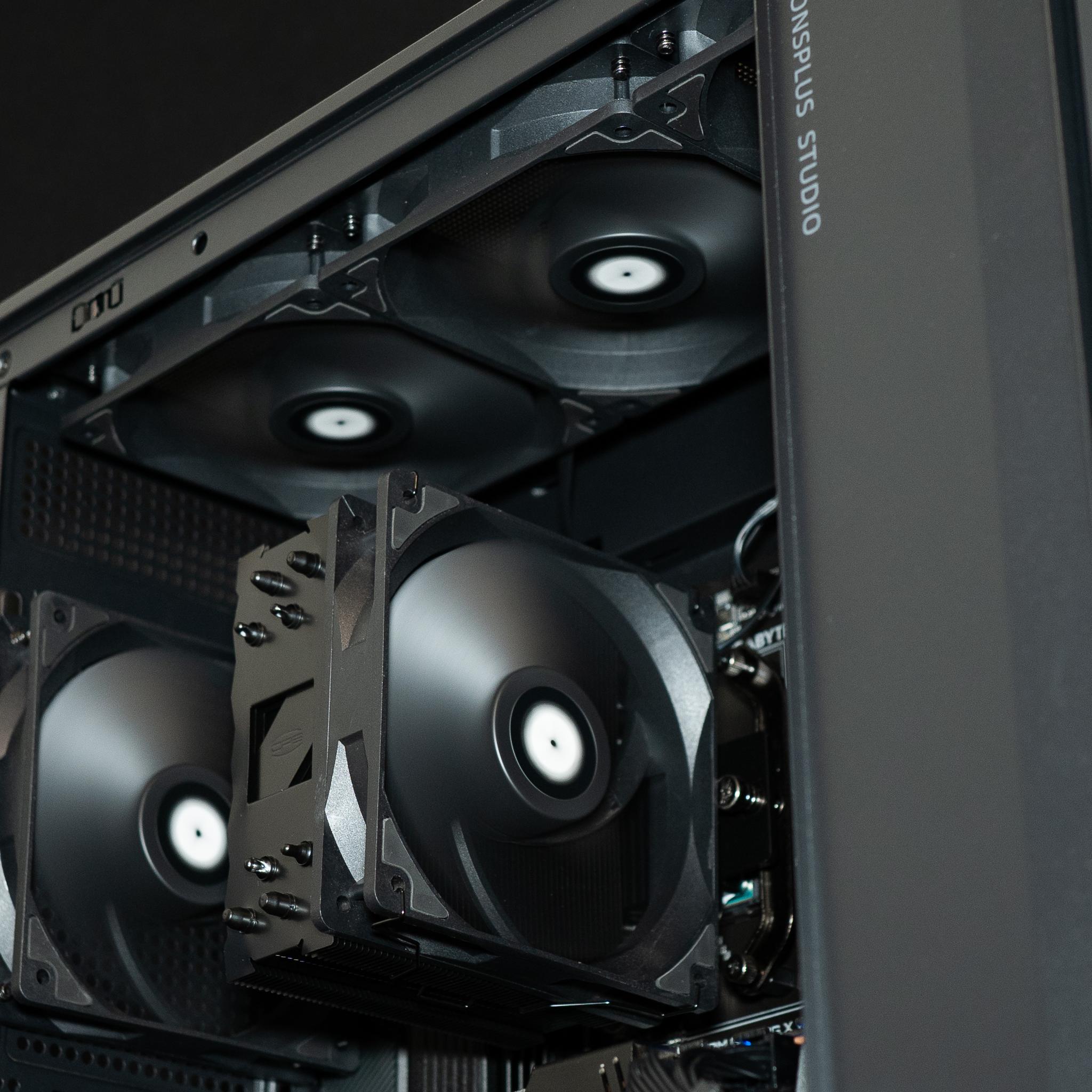 Gaming PC | RX 5700XT 8GB  | RYZEN 5 5500 | 16GB DDR4 RAM | 1TB SSD