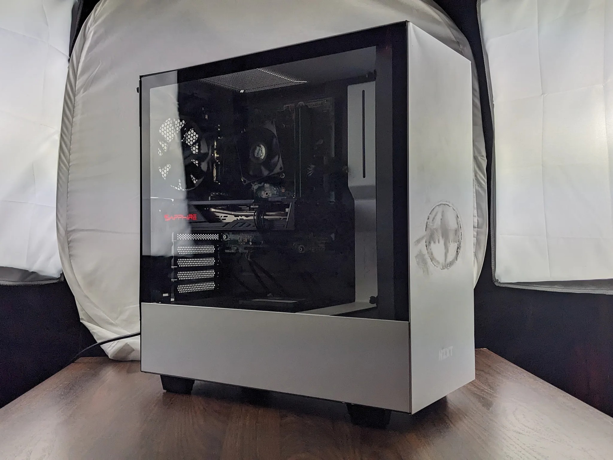 GamerSxin Custom 5600 XT i5-6500 8GB 2133mhz 1TB SSD