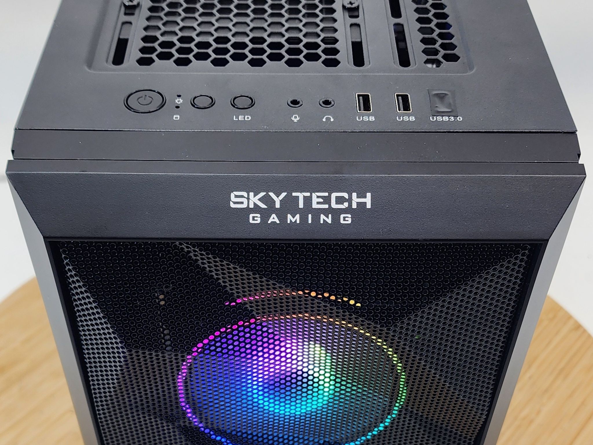Gaming PC Ryzen 5 8500G 16GB RAM 1TB SSD RTX 5060  8GB Windows 11 PC