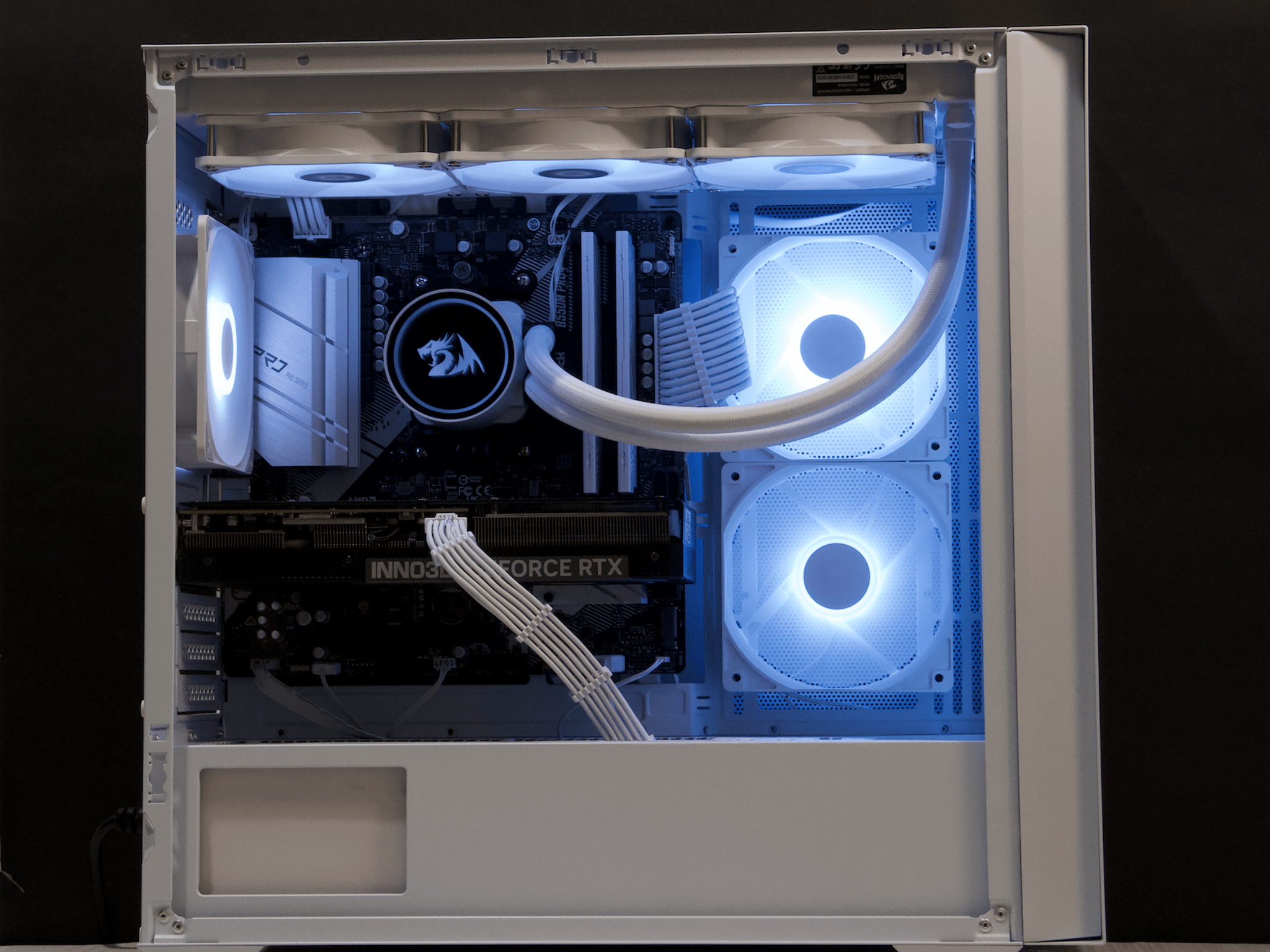RTX 5070, Ryzen 7 5700X, 32GB DDR4, 1TB NVMe SSD, WiFi - Liquid Cooled Gaming PC