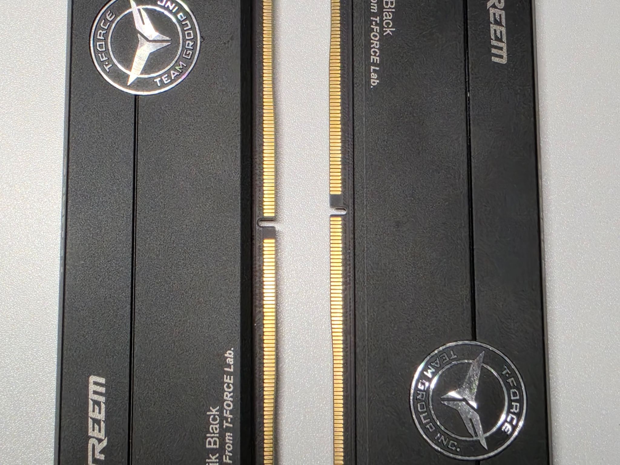TEAMGROUP T-FORCE Xtreem 48GB (2x24GB) DDR5-8000 CL38 288-Pin DIMM
