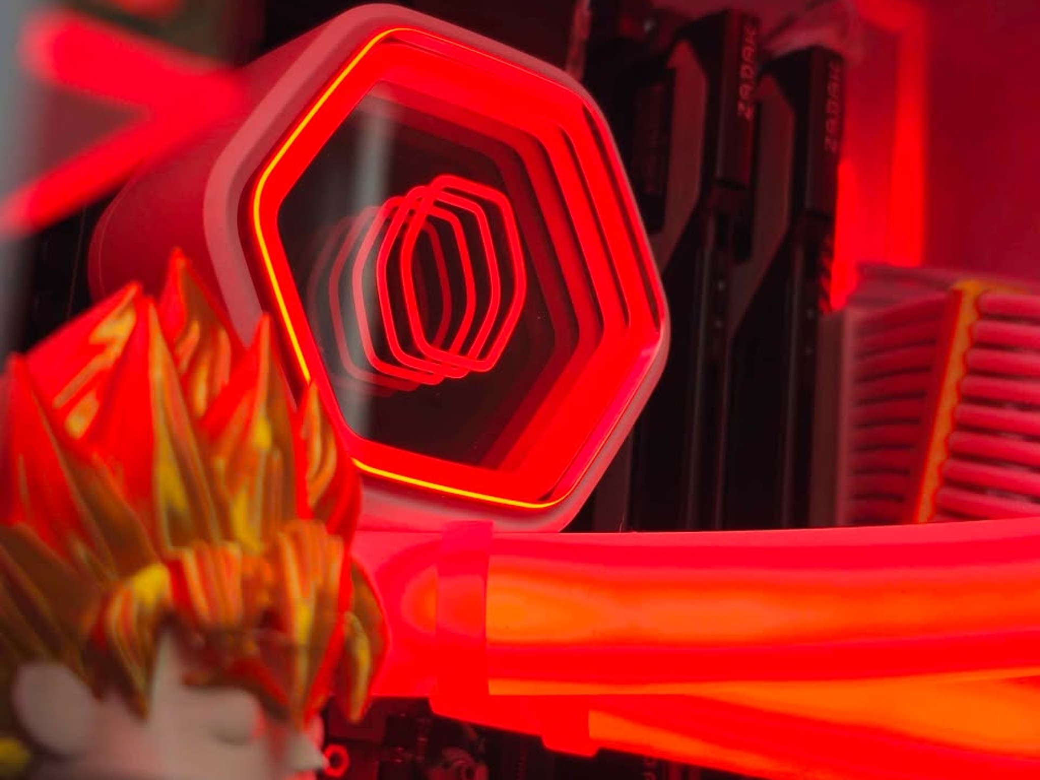 ⚜️White/Gold Custom Gaming PC • RTX 3070 Ti, Intel i7, 16GB RAM, 1TB SSD • Plug n' Play
