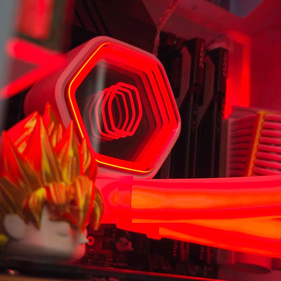 ⚜️White/Gold Custom Gaming PC • RTX 3070 Ti, Intel i7, 16GB RAM, 1TB SSD • Plug n' Play