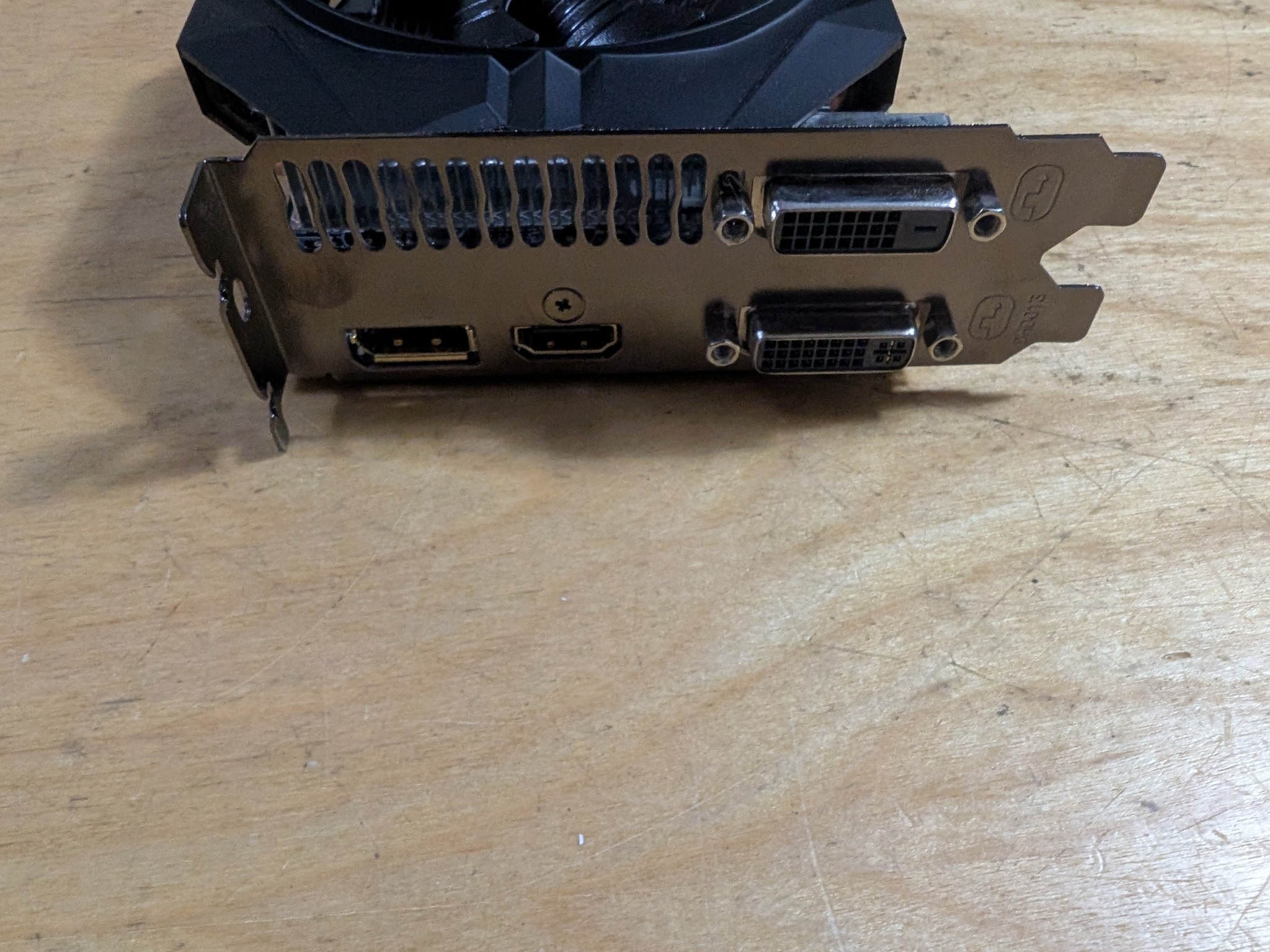 AMD R9 380 4GB
