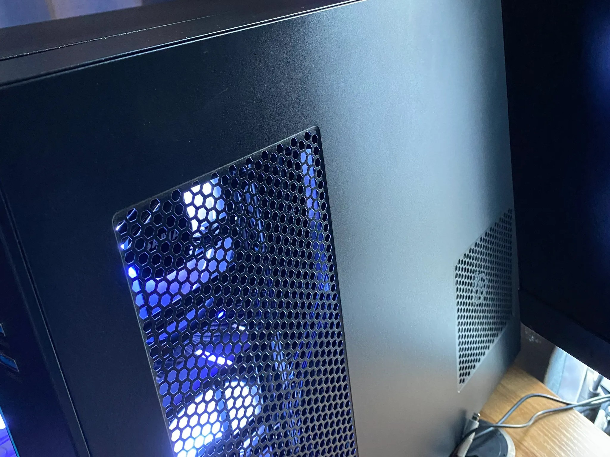 🔥Custom Gaming PC🔥 - Ryzen 5 5600X, 32GB DDR4 3600MHz, RTX 3070 FTW Ultra 3