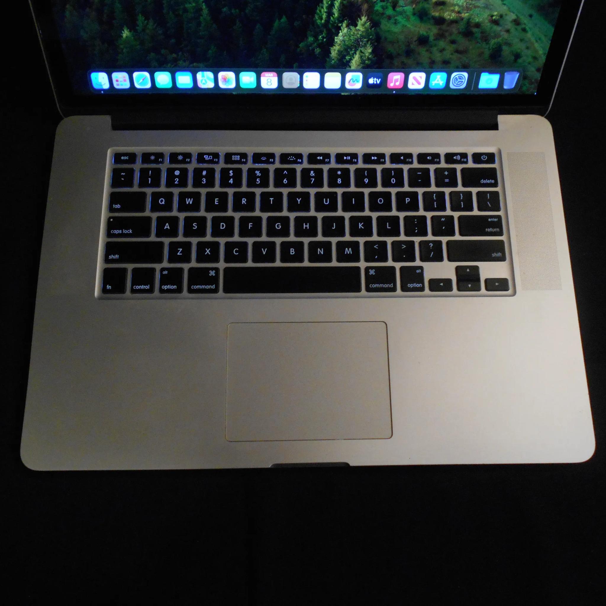 Macbook Pro 15 Inch Retina With Box Updated To Sonoma