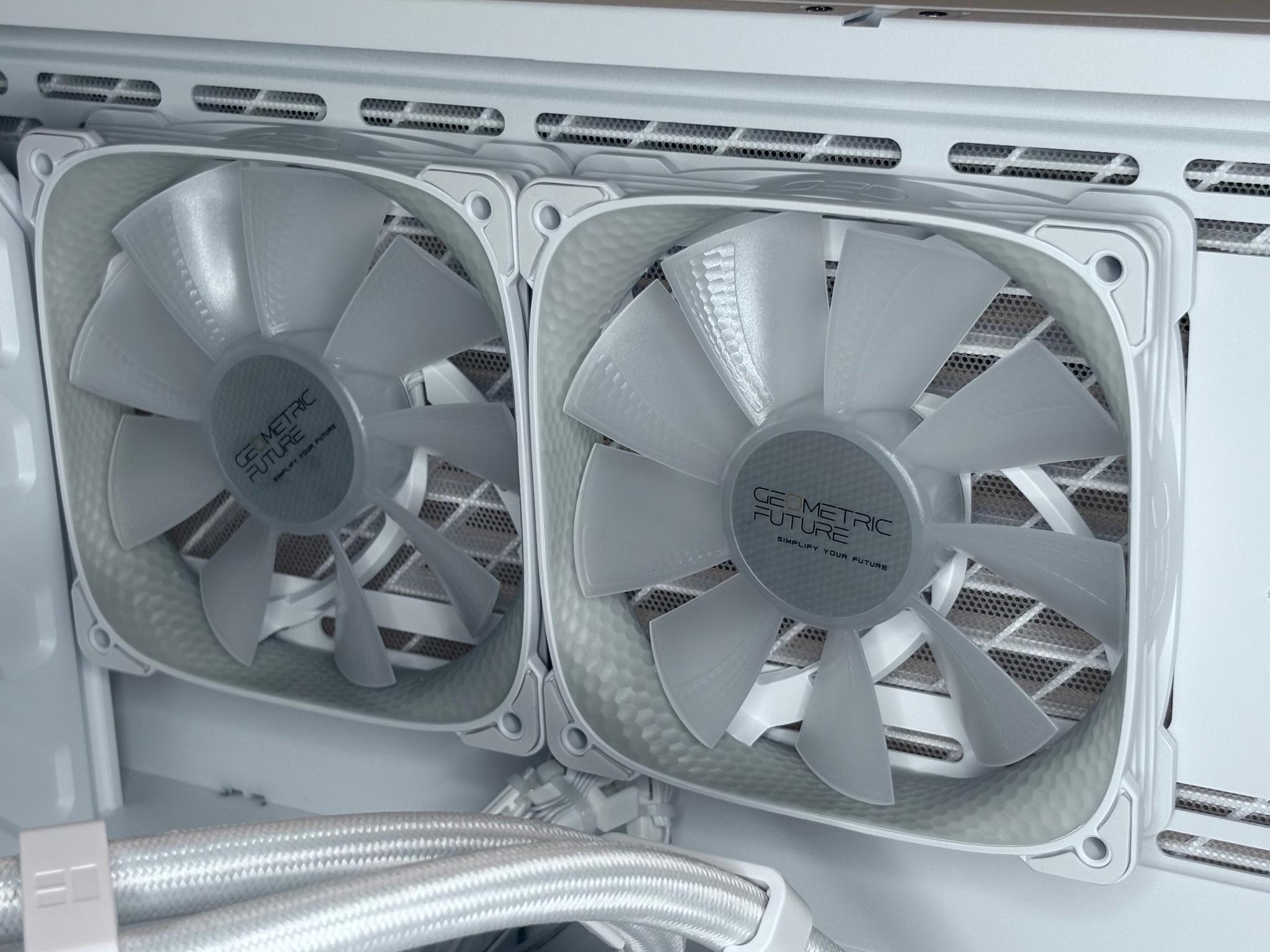 New High-End Custom PC|Sakura 9060XT 16GB|i5-14600K|32GB DDR5-6000|990Pro 2TB|Z790|1000W