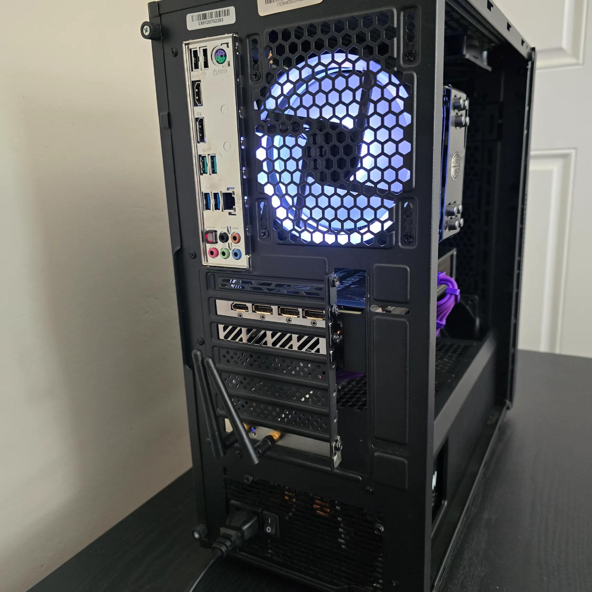 I5-10600k | RTX 4070 | 72GB DDR4 | 1.5TB SSD - Gaming PC
