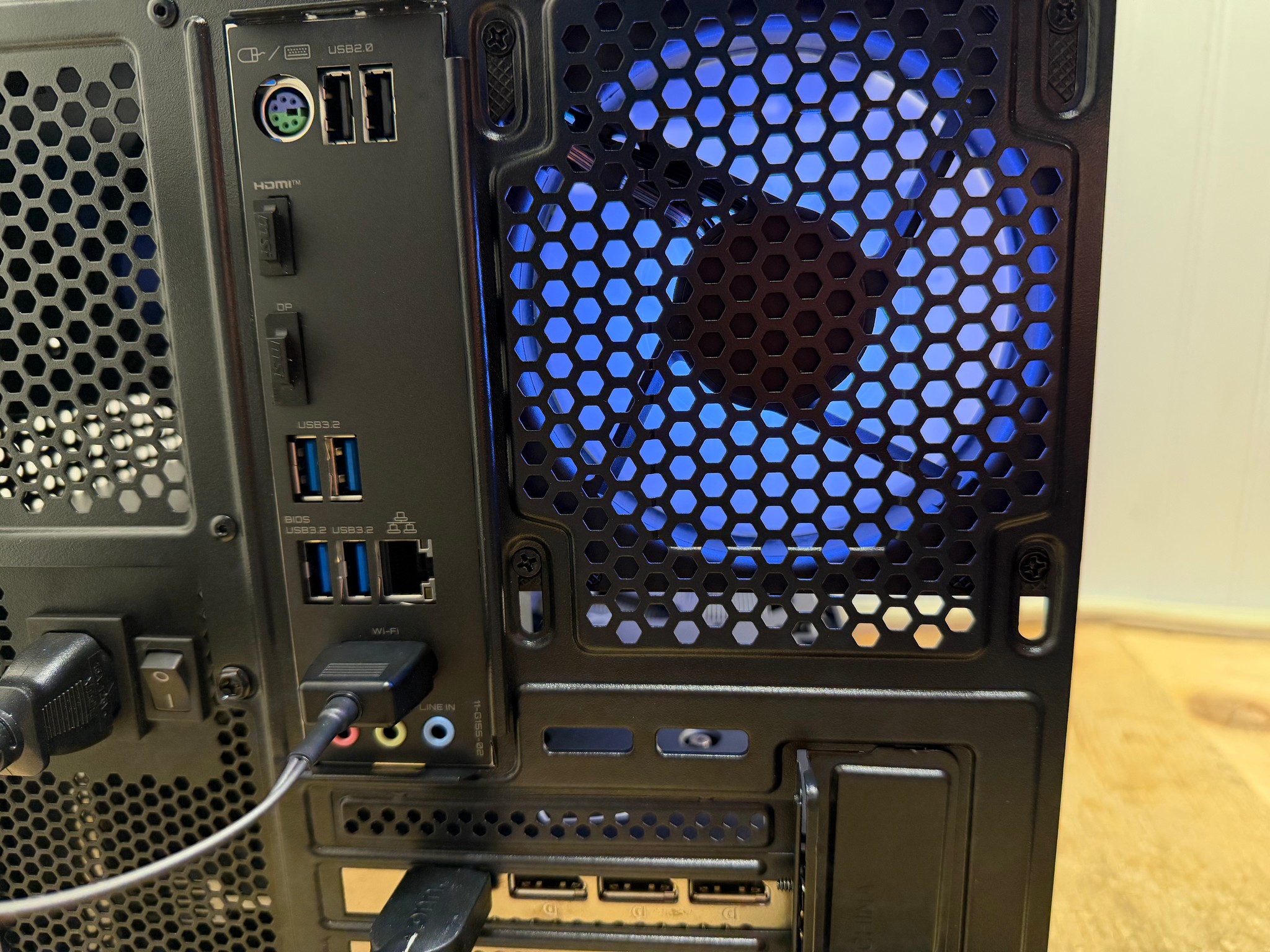 SHADOW STRIKE ELITE V2 RTX 3080 Ti | 16GB RAM | 850w 80+ gold PSU | AMD 5500
