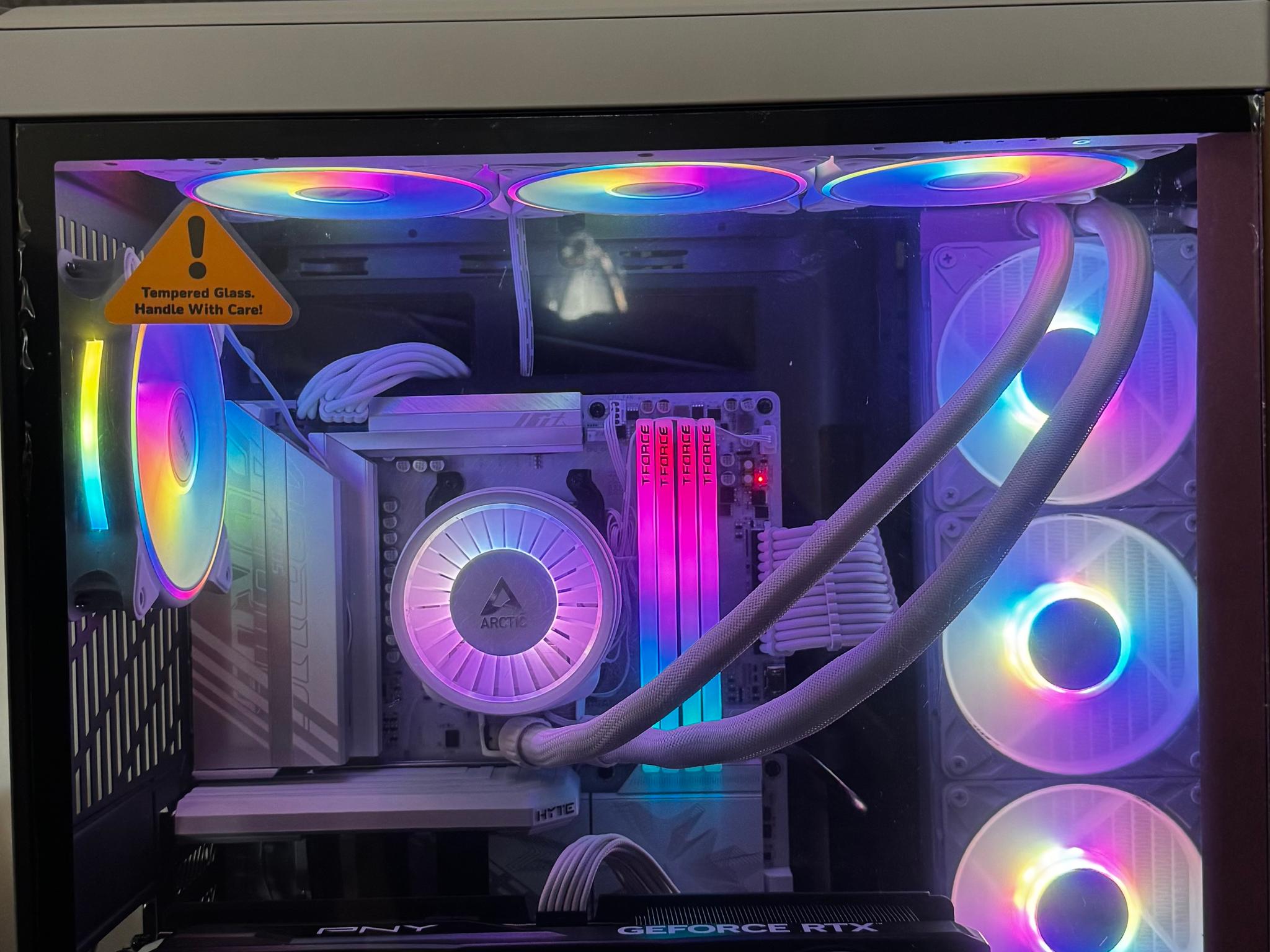 HYTE Y70 TOUCH PANDA/ Ryzen 9800x3D/ 5070ti/ 6tb nvme/ 64gb DDR5/ FREE HYTE KEEB KB WITH PURCHASE