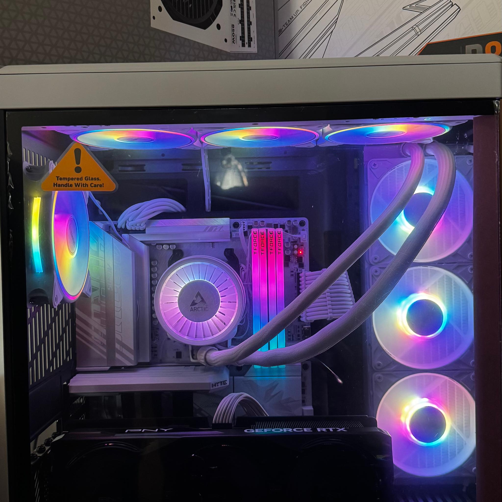 HYTE Y70 TOUCH PANDA/ Ryzen 9800x3D/ 5070ti/ 6tb nvme/ 64gb DDR5/ FREE HYTE KEEB KB WITH PURCHASE