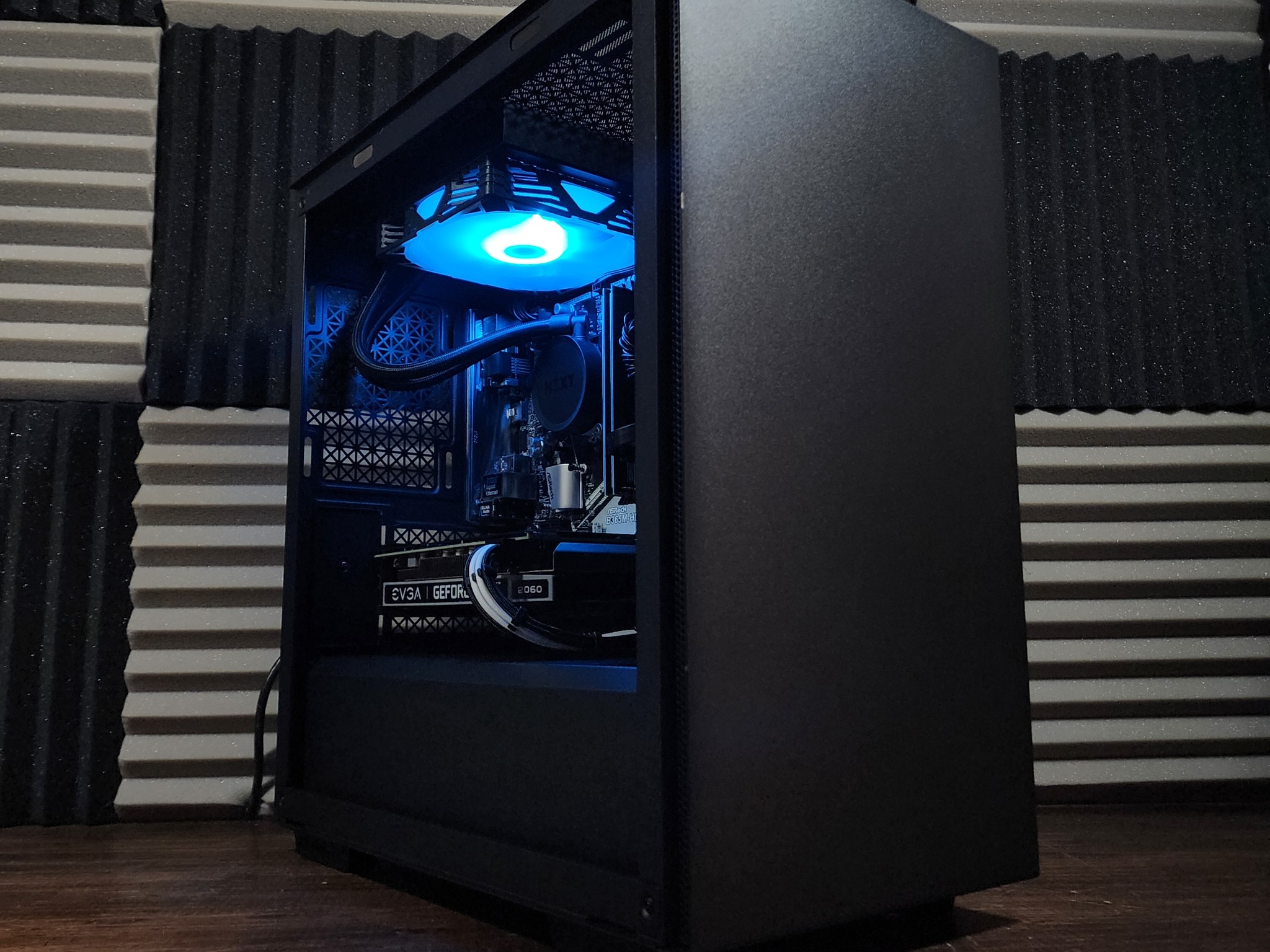 🖤💙🖤 Intel Core i5 8500 // EVGA GeForce RTX 2060 6GB // Silicon Power 16GB 3200MHz