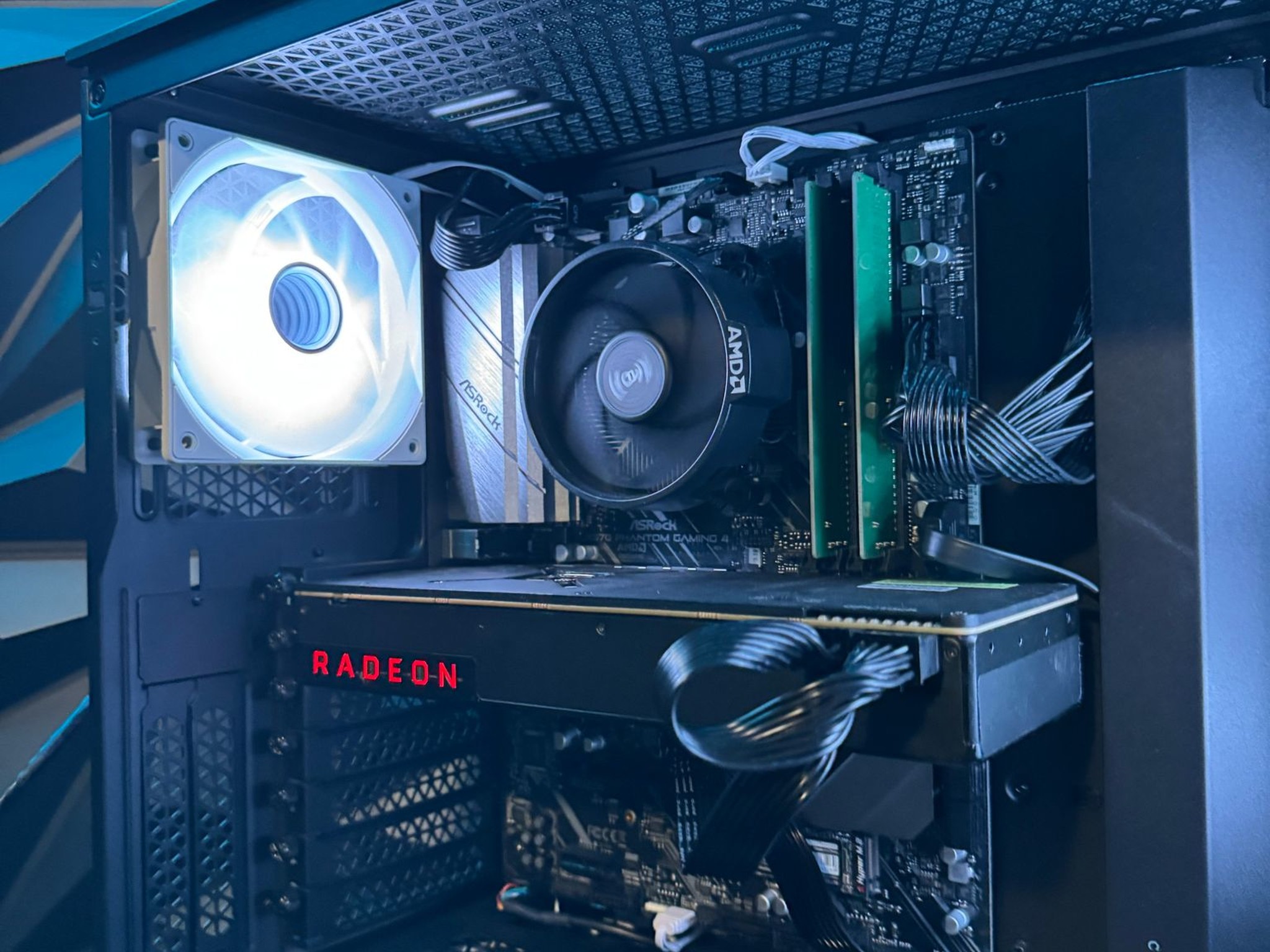 💻 Budget 64 🔥 Ryzen 5 3600| Vega 64 | 16 GB DDR4|2 TB SSD