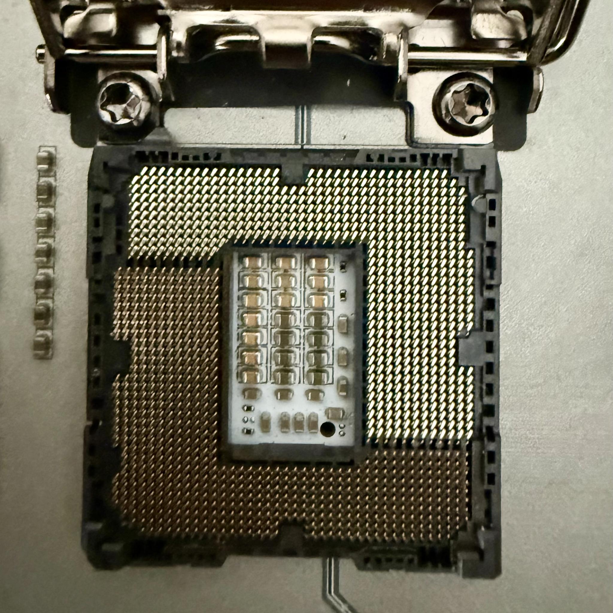 MSI Z270 XPOWER TITANIUM GAMING motherboard + Intel I3-7350k CPU