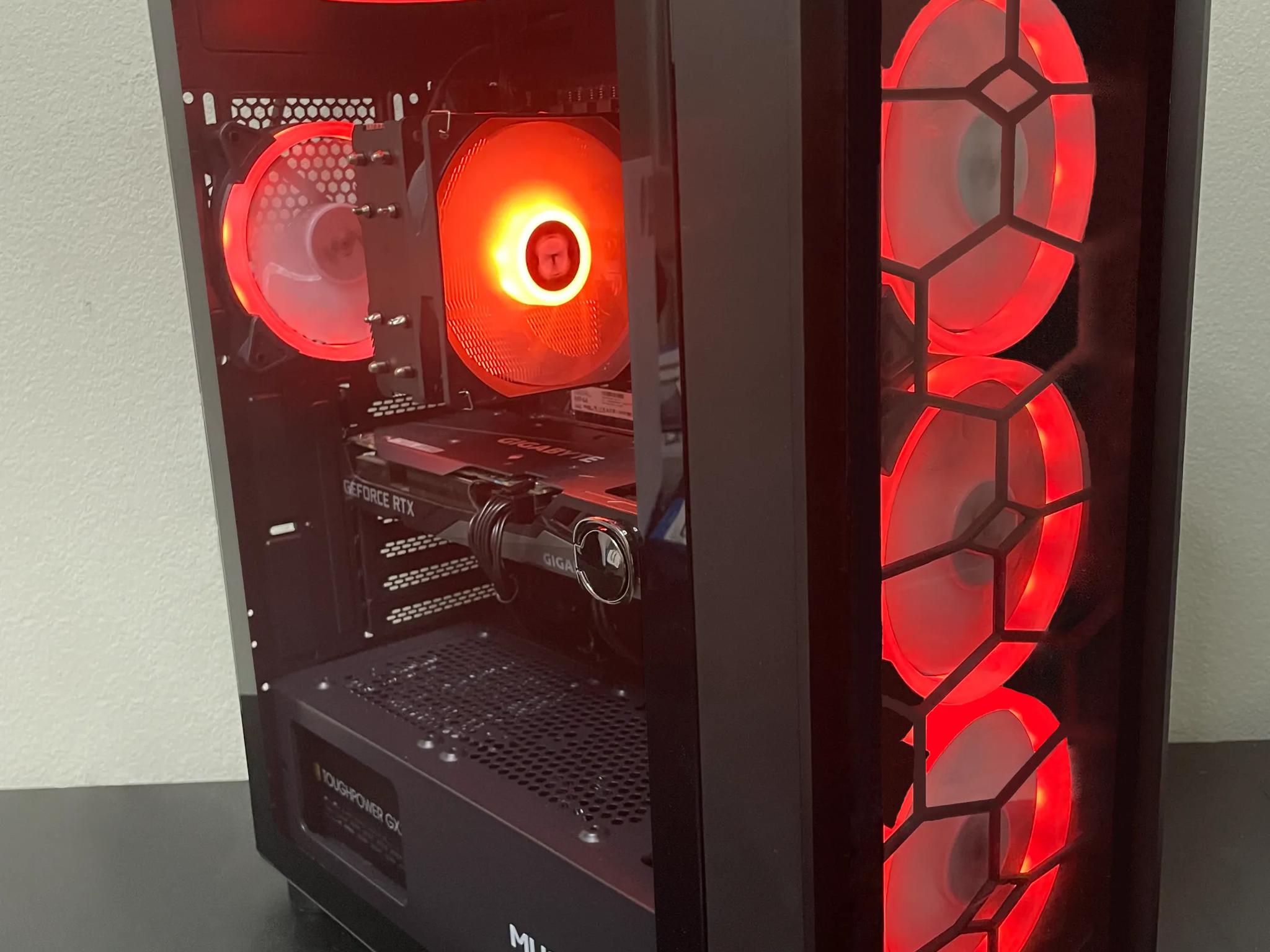 Ryzen 5 5600X | RTX 3060 12GB | 32 GB 3200 MHz RAM | 1 TB NVMe SSD