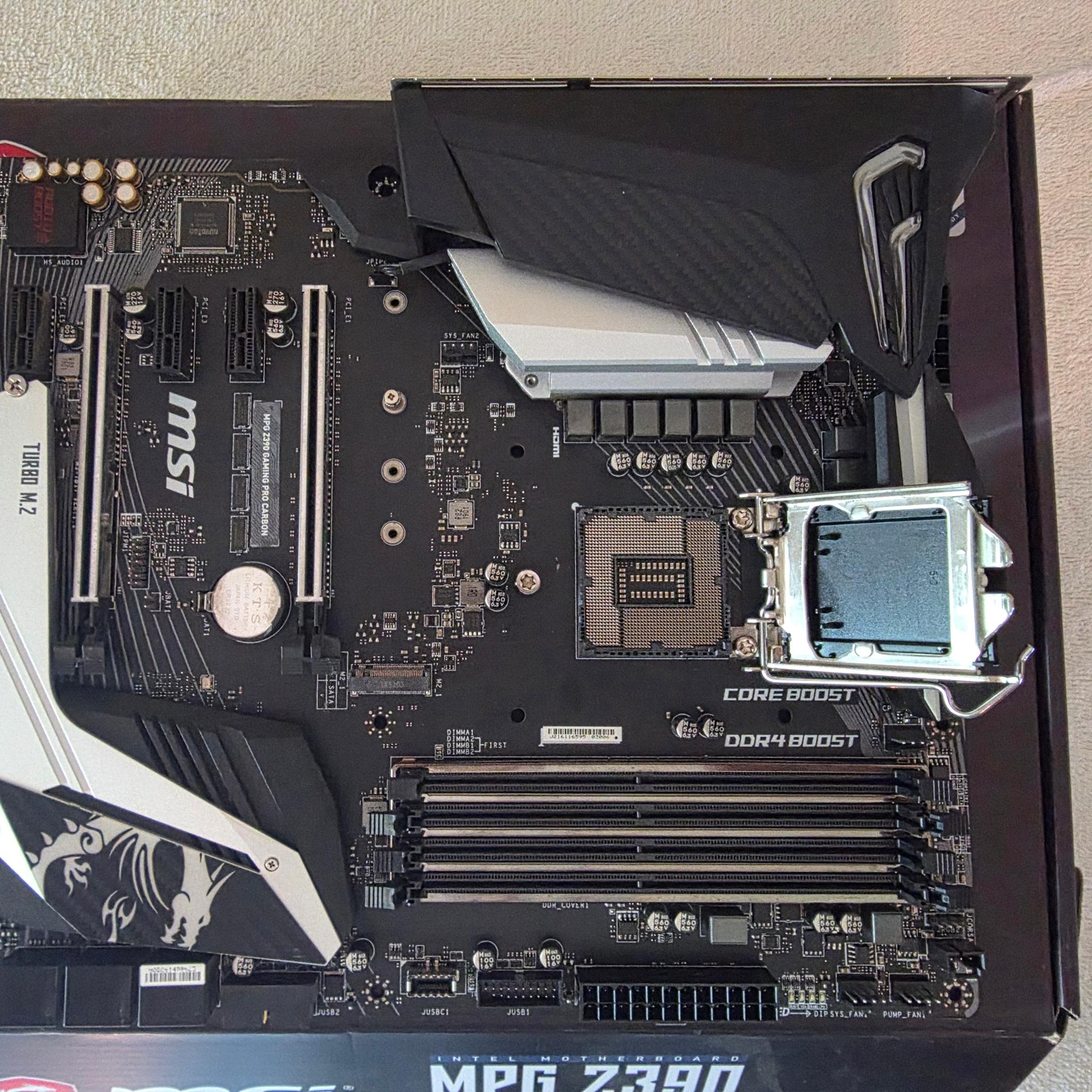MPG Z390 GAMING PRO CARBON